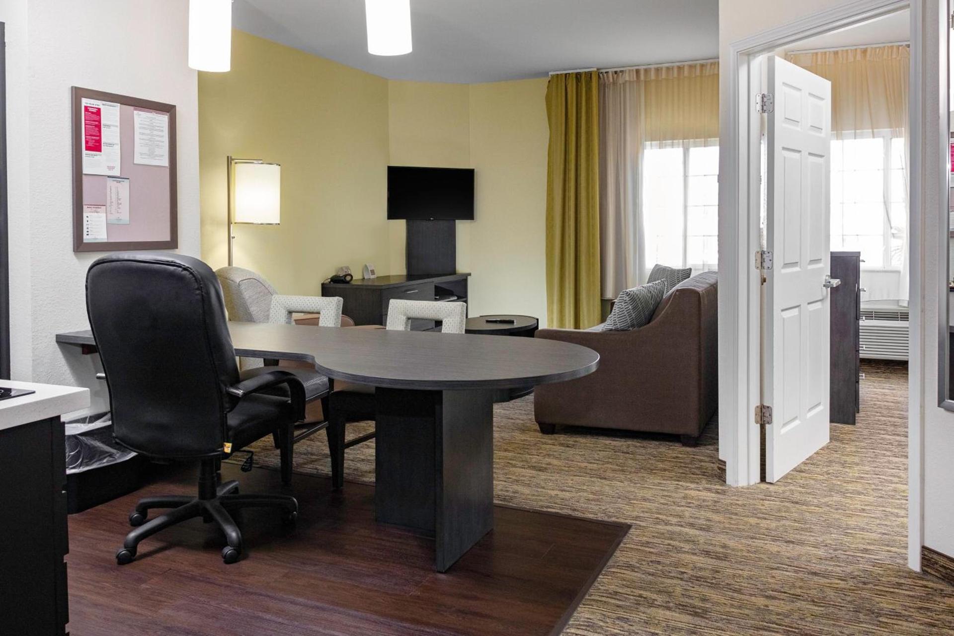 Candlewood Suites Warner Robins by IHG photo 13