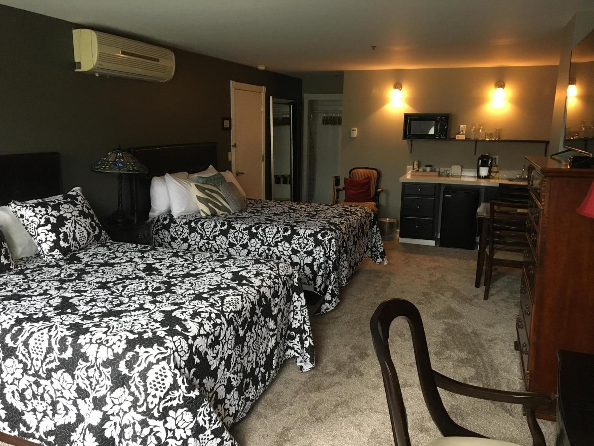 Lodging at the Gaffer Inn photo 15