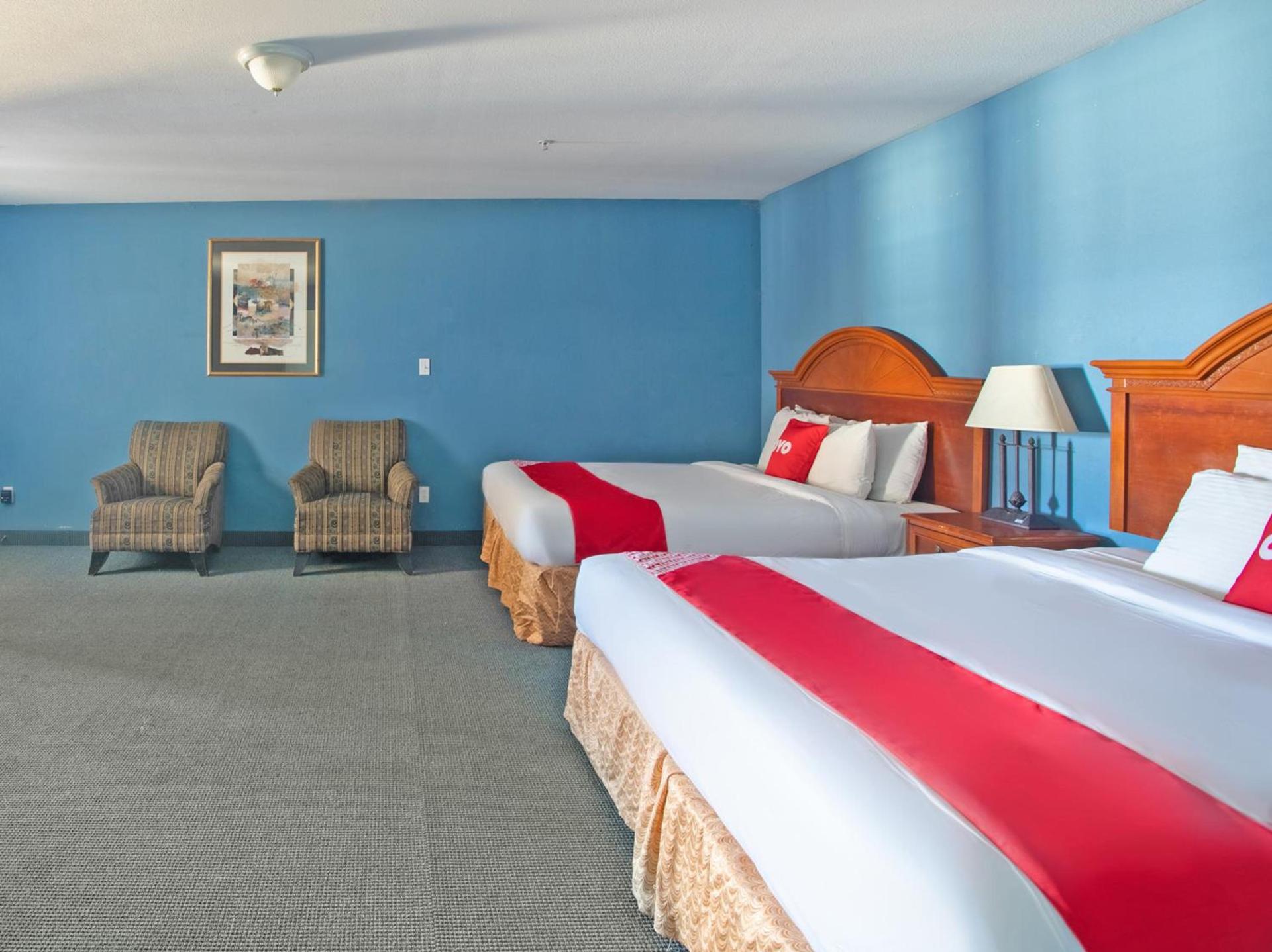 Rodeway Inn photo 16