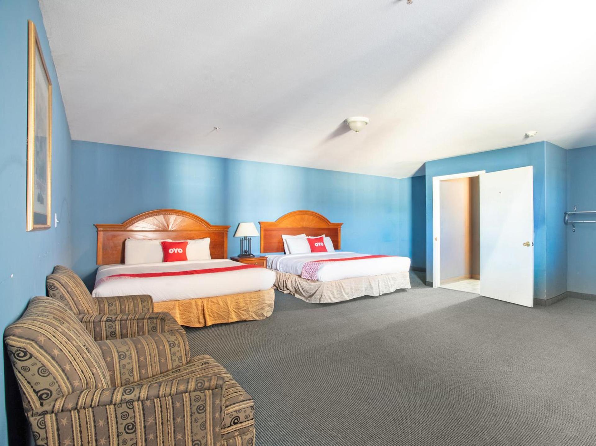 Rodeway Inn photo 18