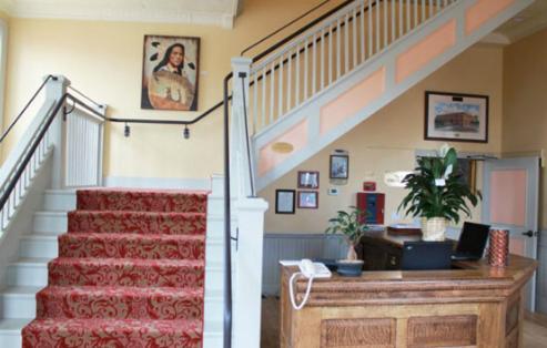 Windsor Hotel & Restaurant photo 4