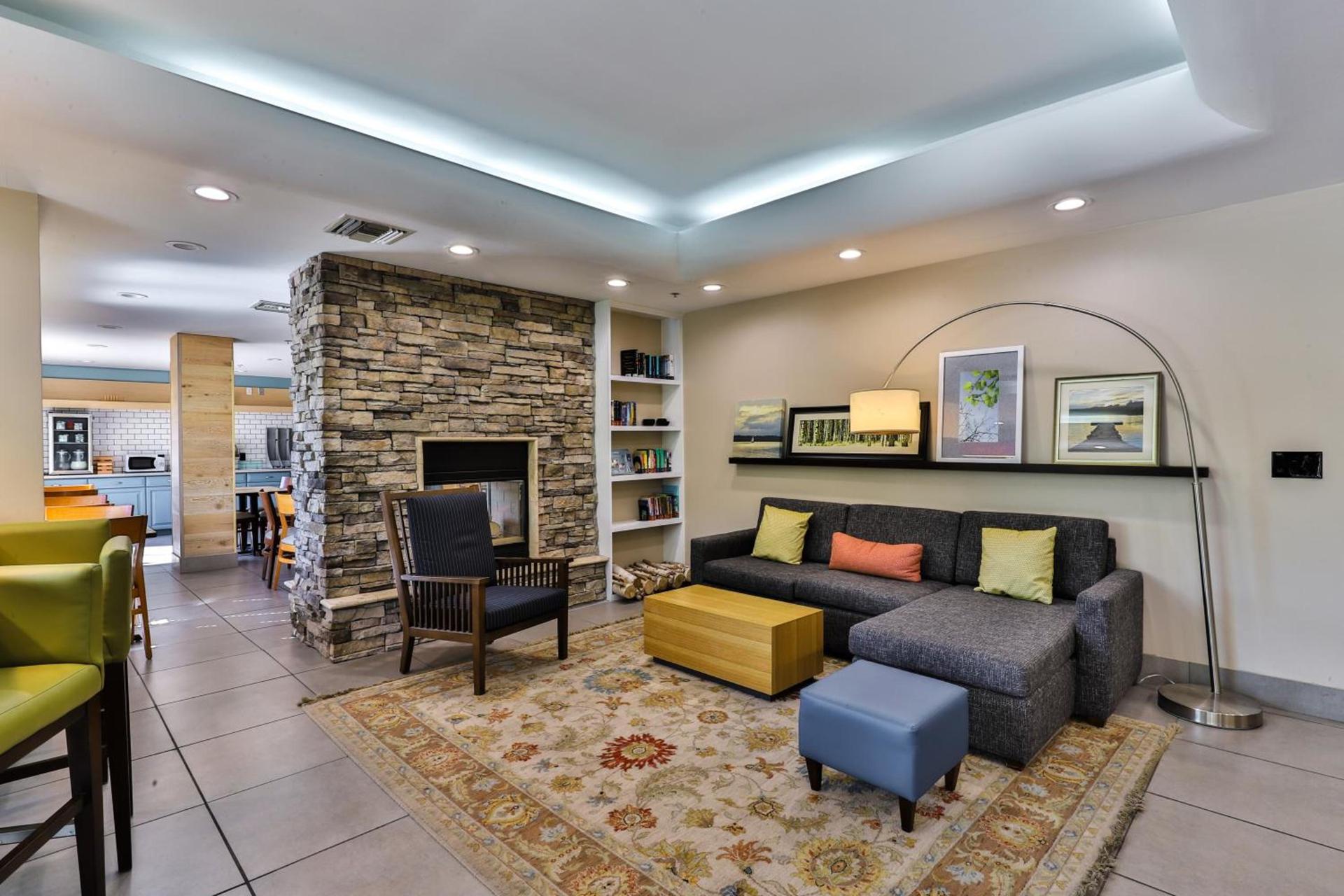 Wingate by Wyndham Chandler Phoenix photo 21