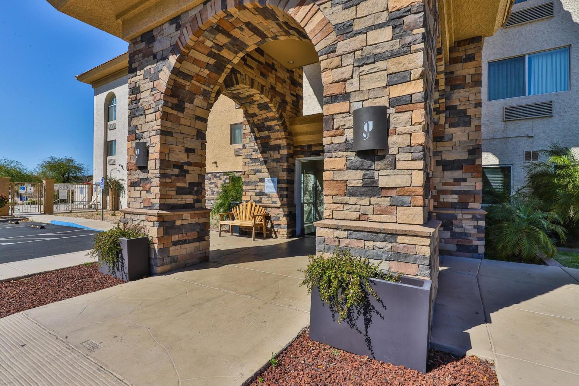 Wingate by Wyndham Chandler Phoenix photo 25