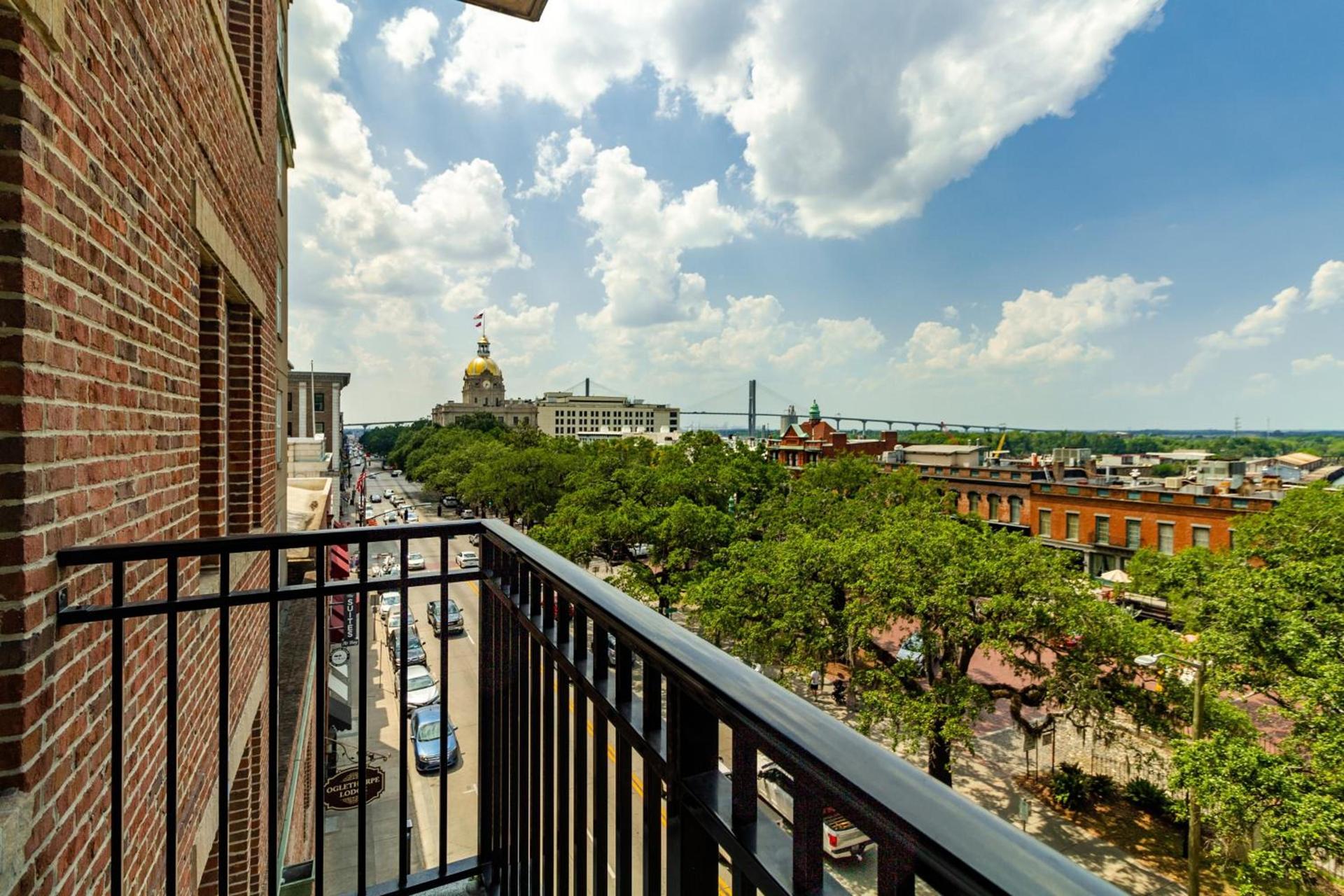 Holiday Inn Express Savannah - Historic District photo 45