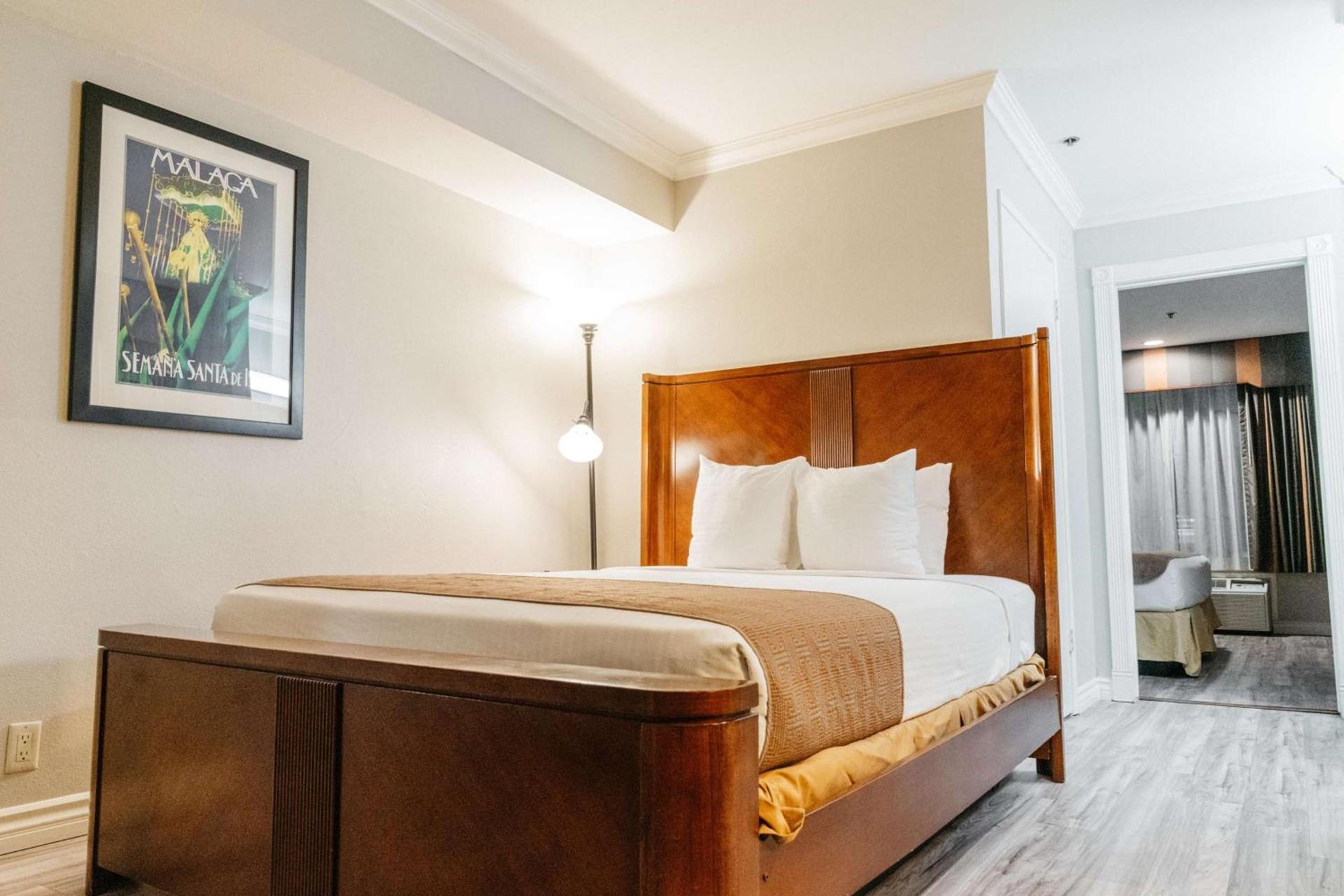 Best Western Palm Garden Inn photo 20