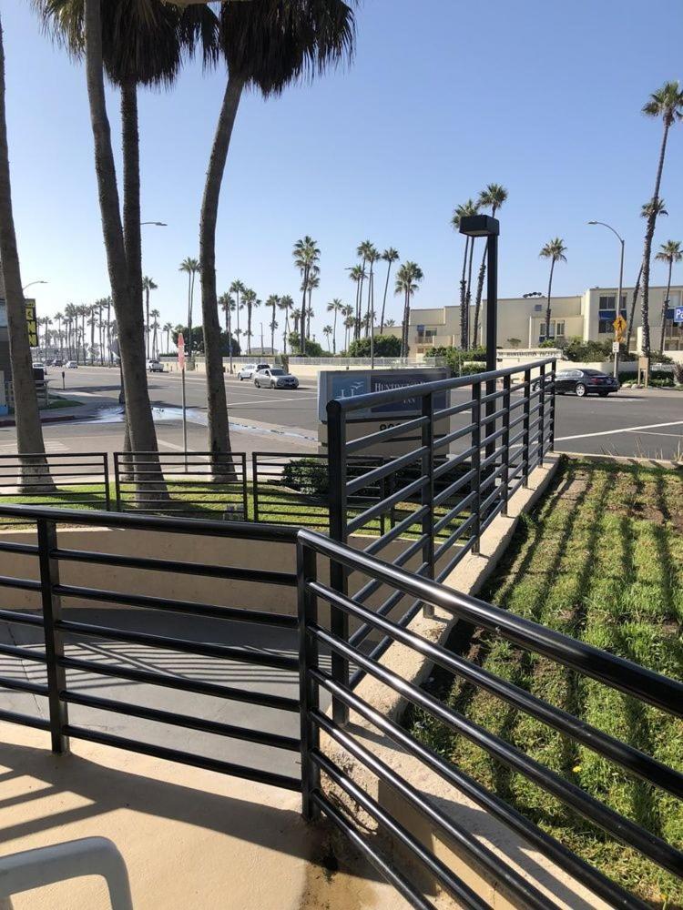 Huntington Beach Inn photo 43