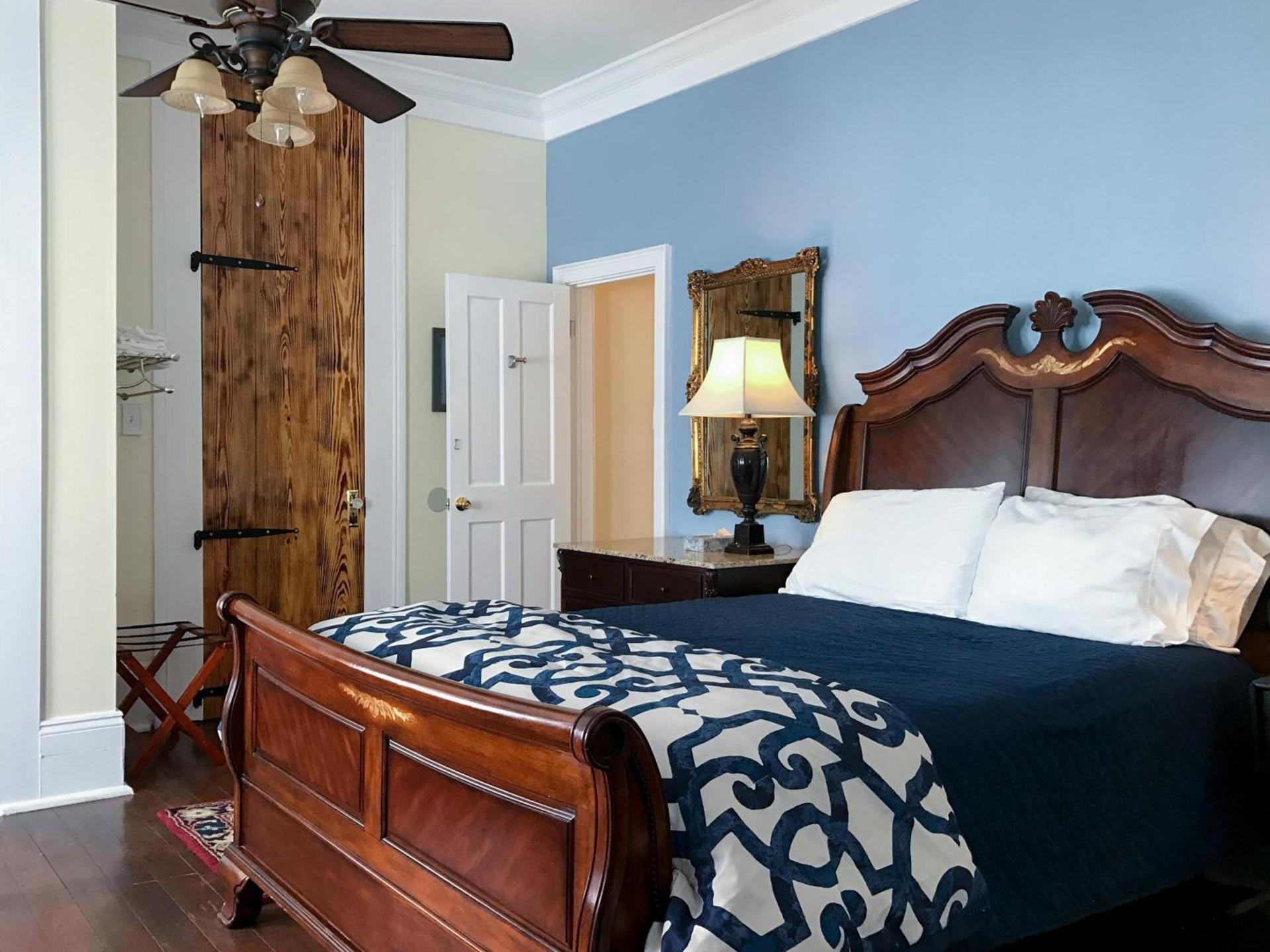The Blue60 Marigny Inn photo 43