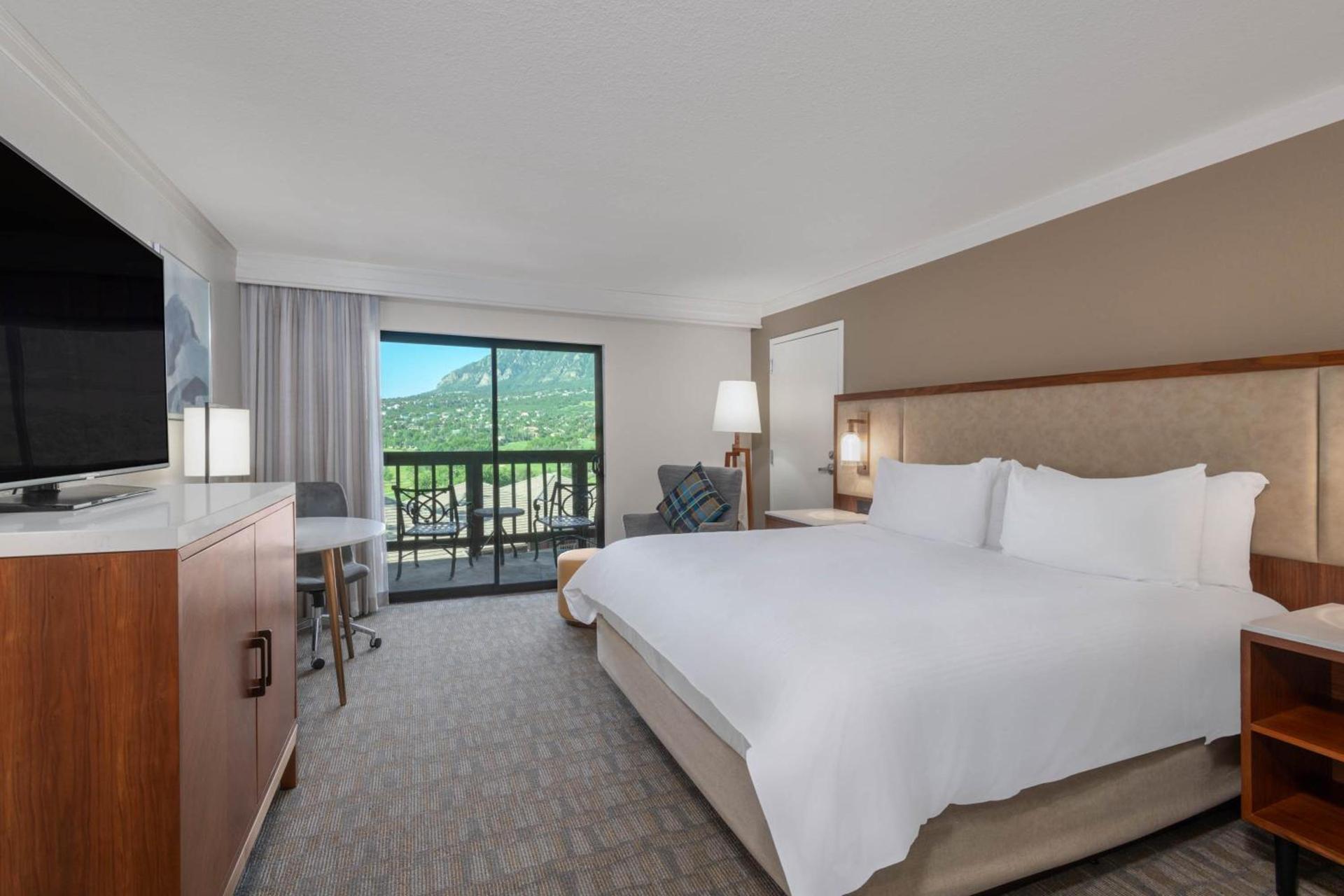 Cheyenne Mountain Resort, a Destination by Hyatt Hotels photo 2