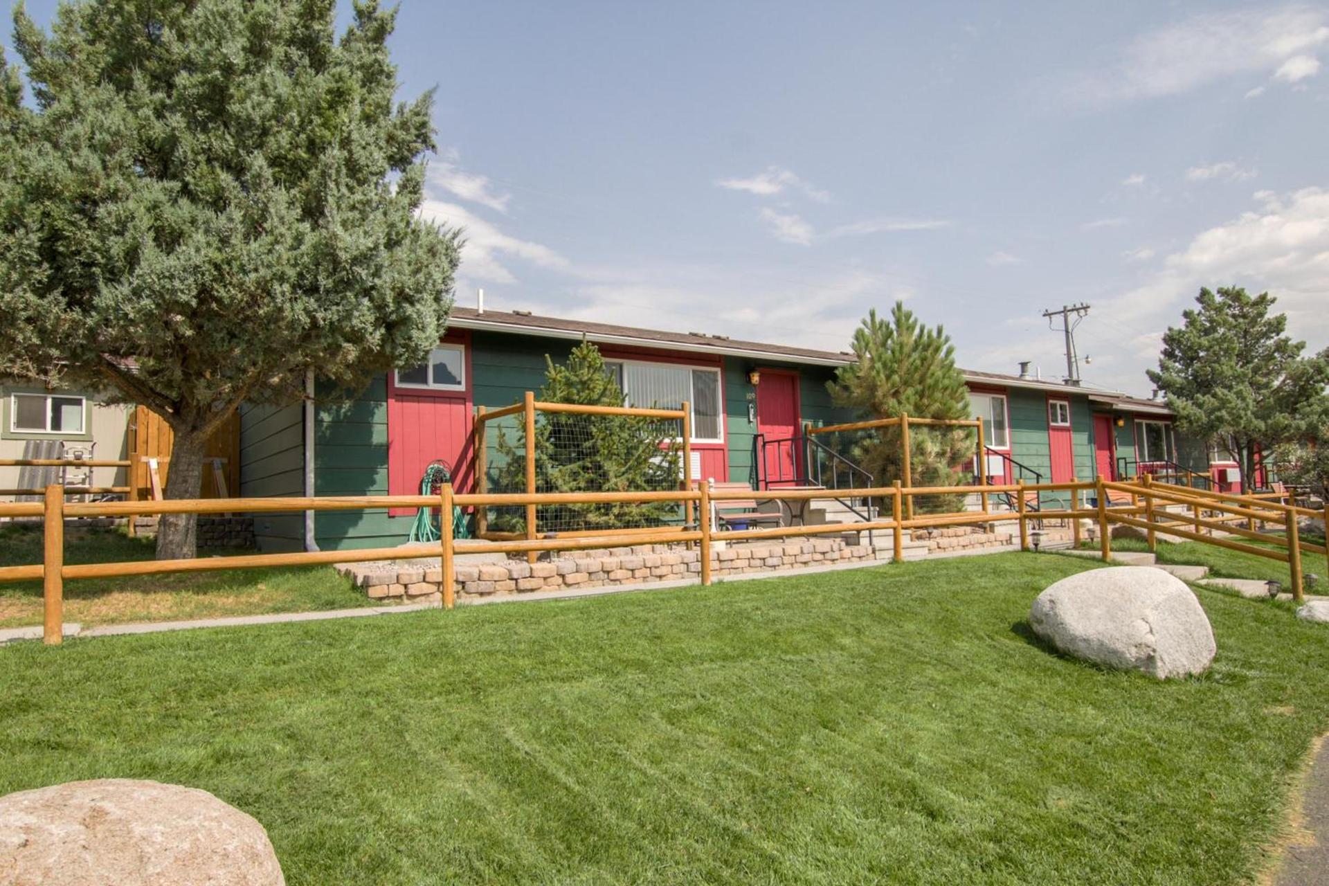 Yellowstone Gateway Inn photo 67