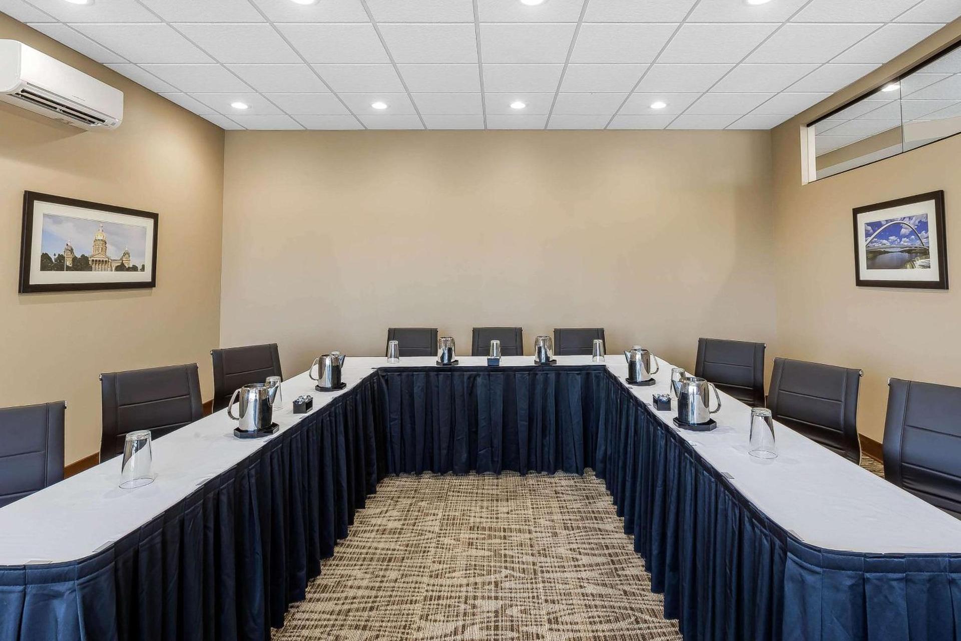 Comfort Inn & Suites Event Center photo 18