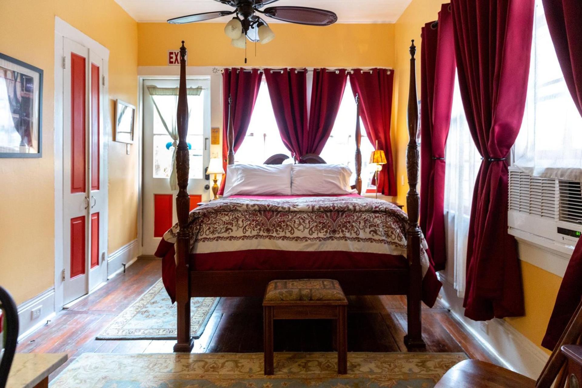 The Blue60 Marigny Inn photo 4