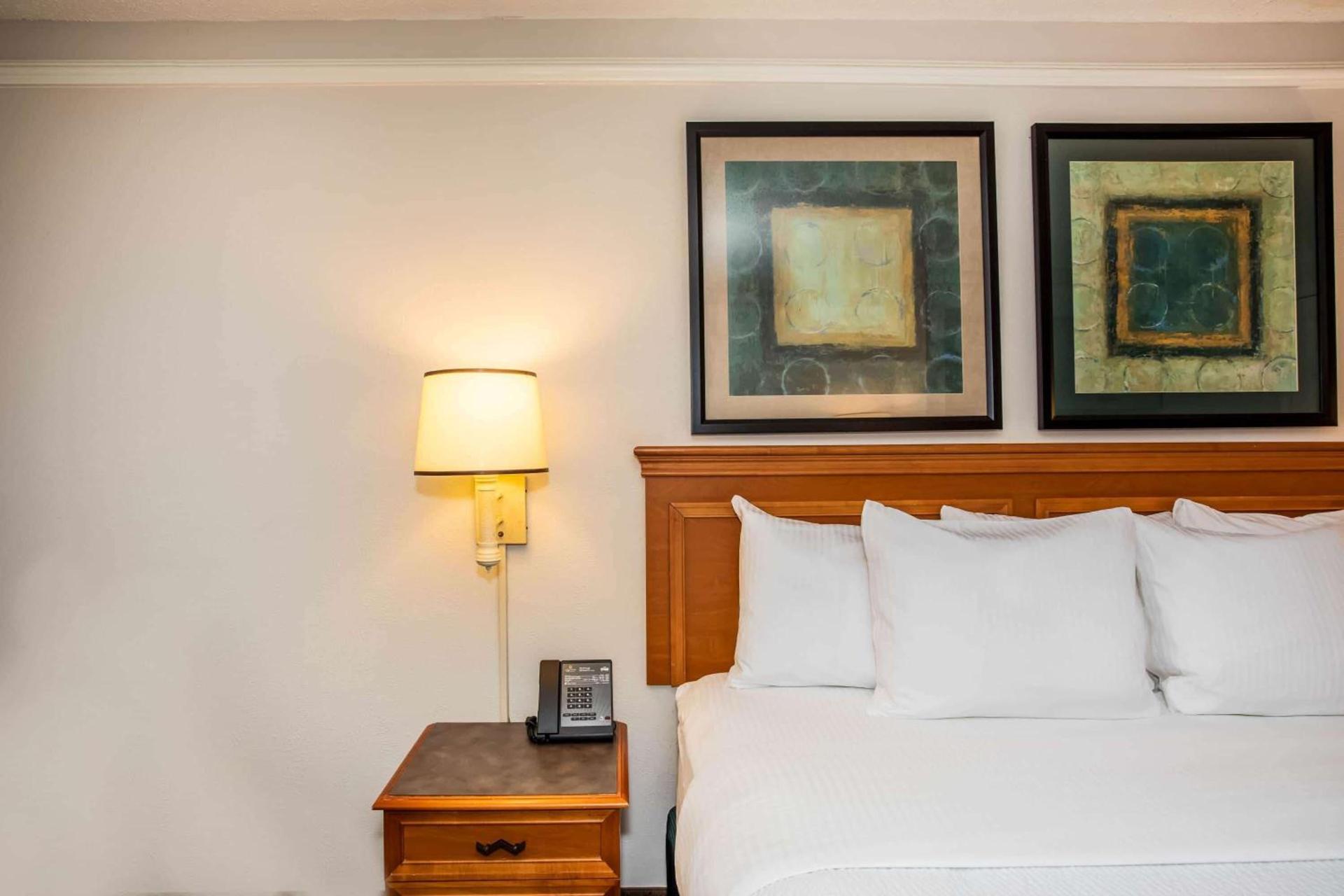 La Quinta Inn by Wyndham Tallahassee North photo 27