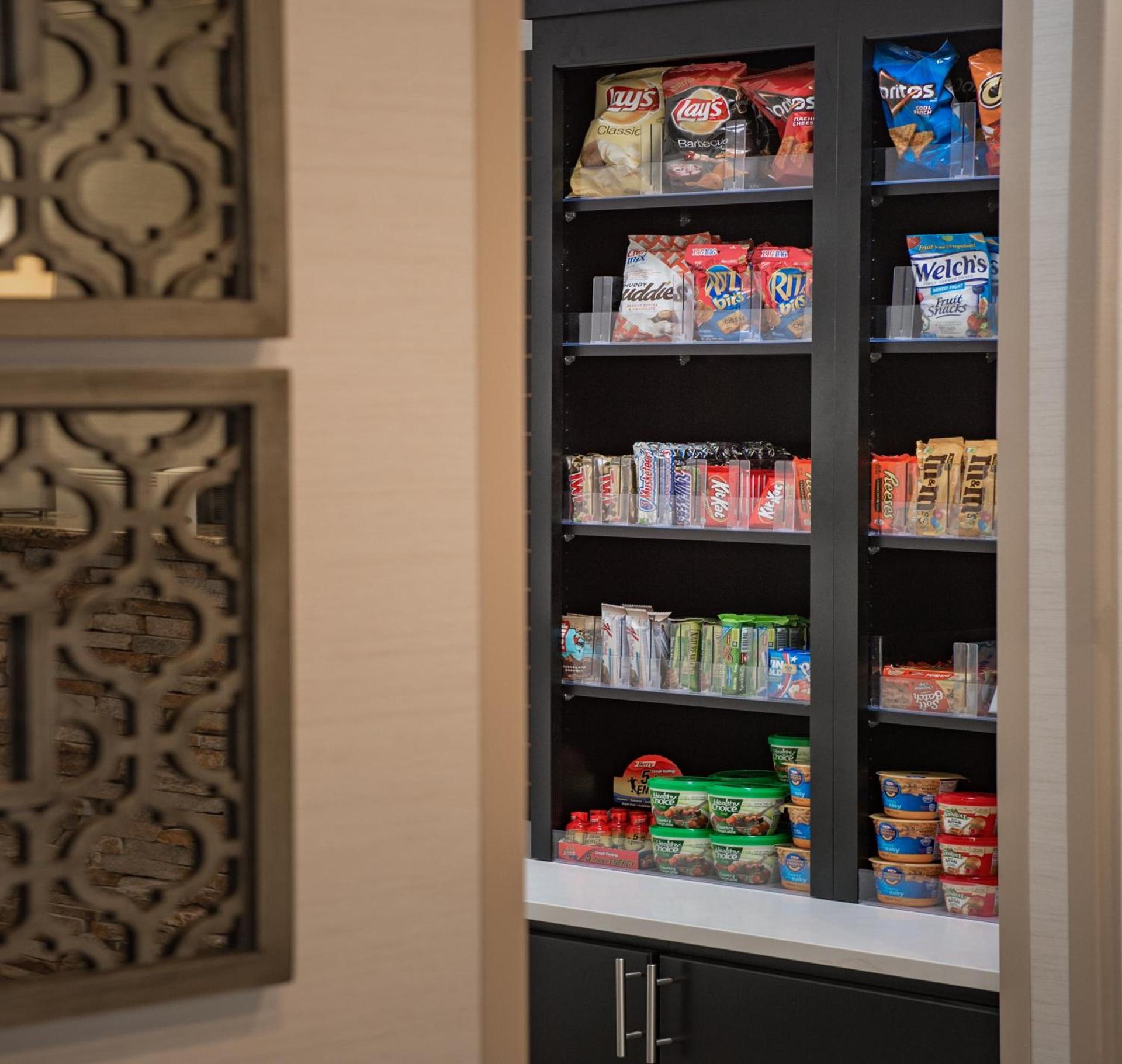 Holiday Inn Express Le Claire Riverfront-Davenport by IHG photo 17