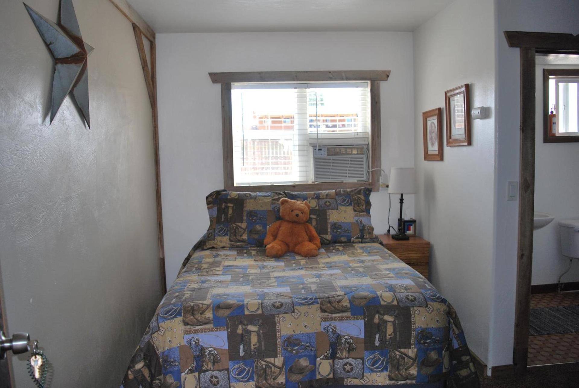 Cowboy Country Inn photo 13
