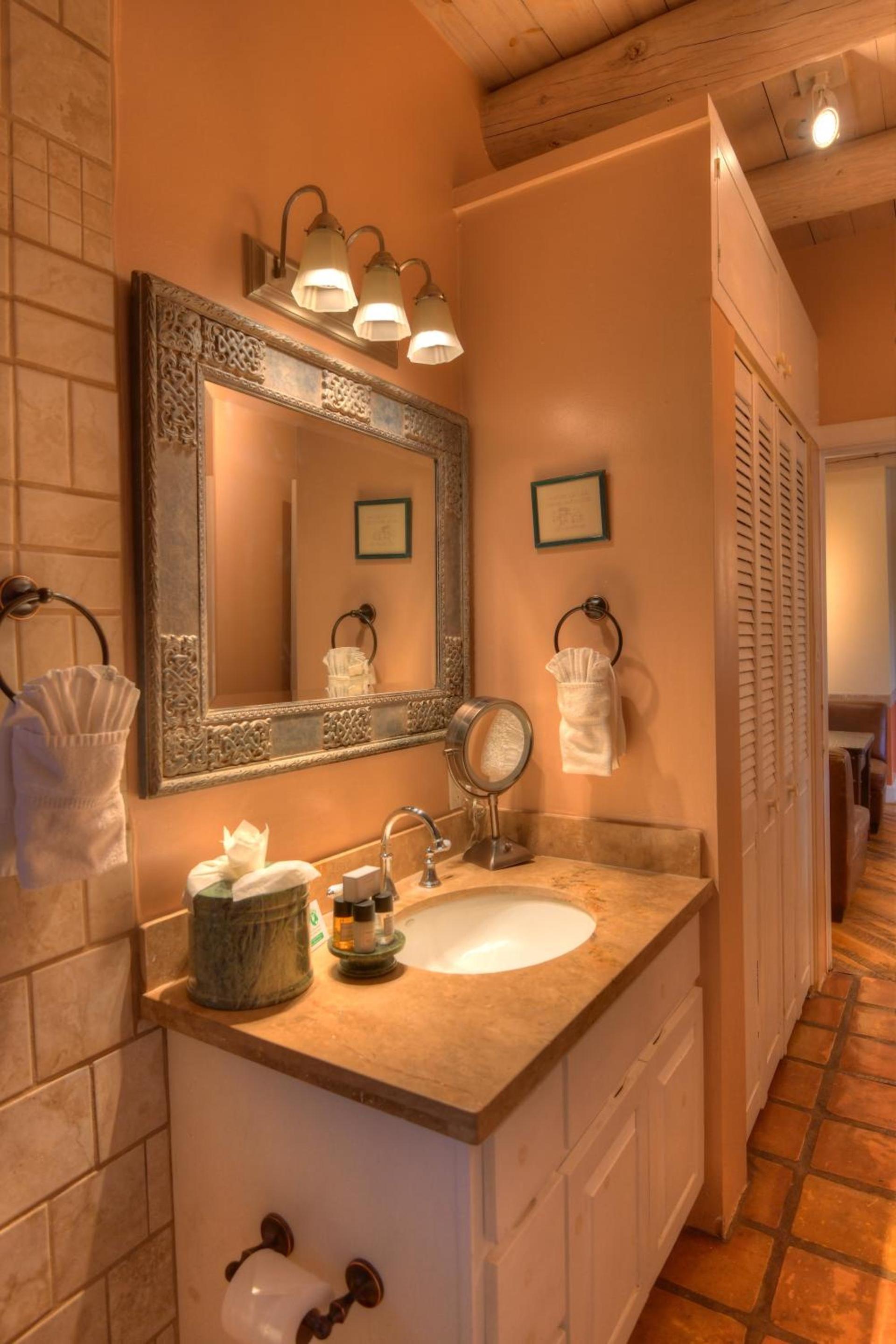 Inn at Vanessie photo 31