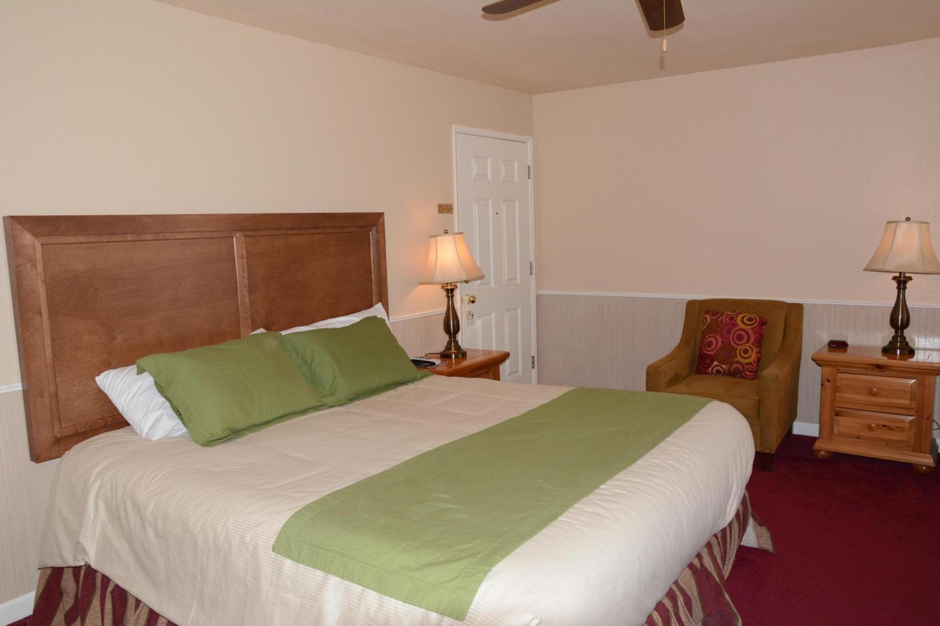 June Lake Motel photo 51