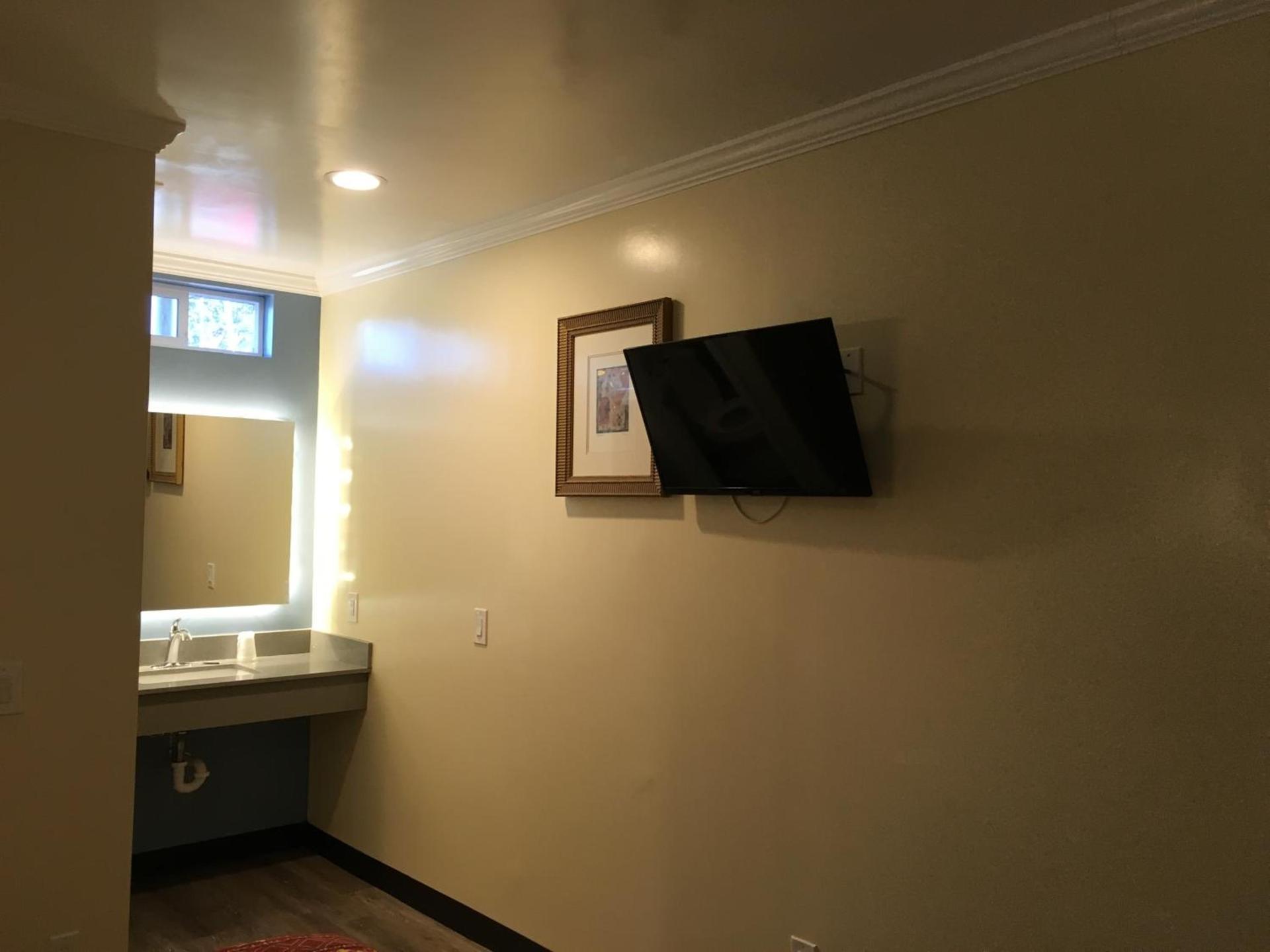 Lincoln Park Motel photo 7