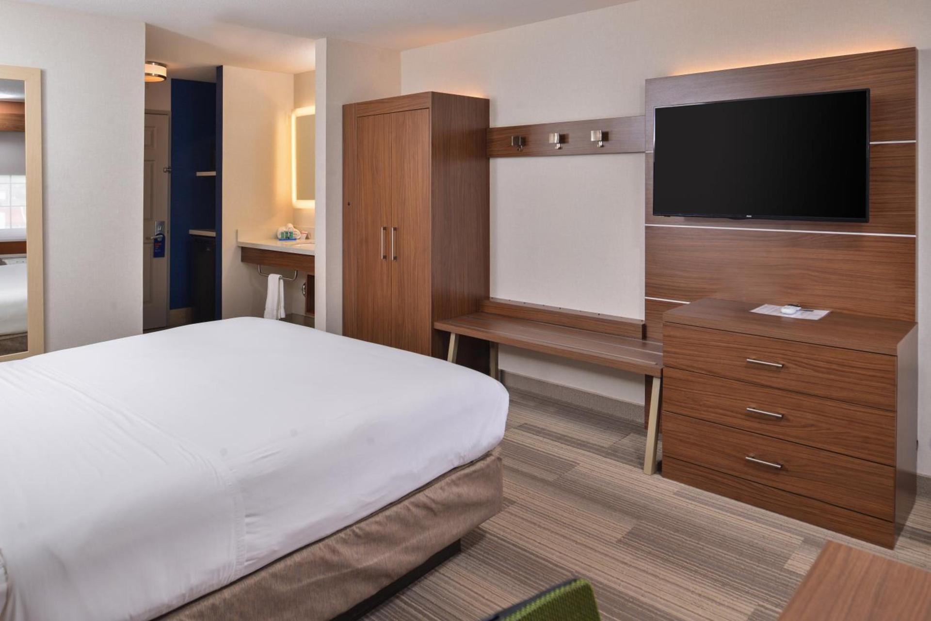 Holiday Inn Express Westley by IHG photo 42