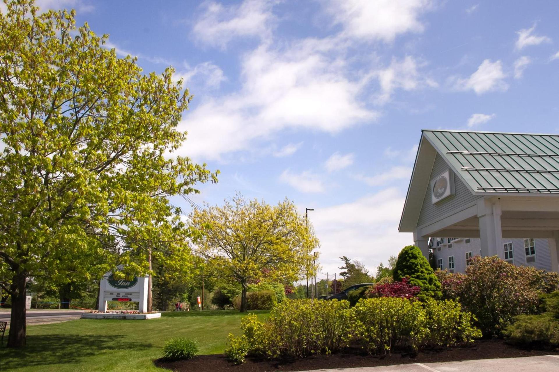 Acadia Inn photo 23