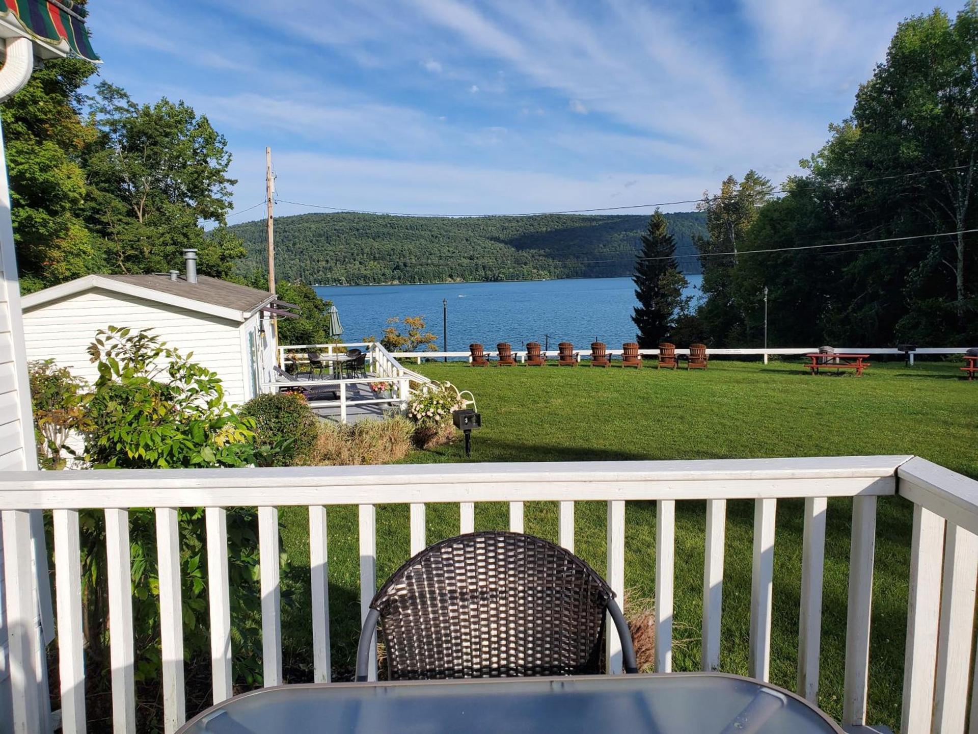 Lake View Motel photo 23