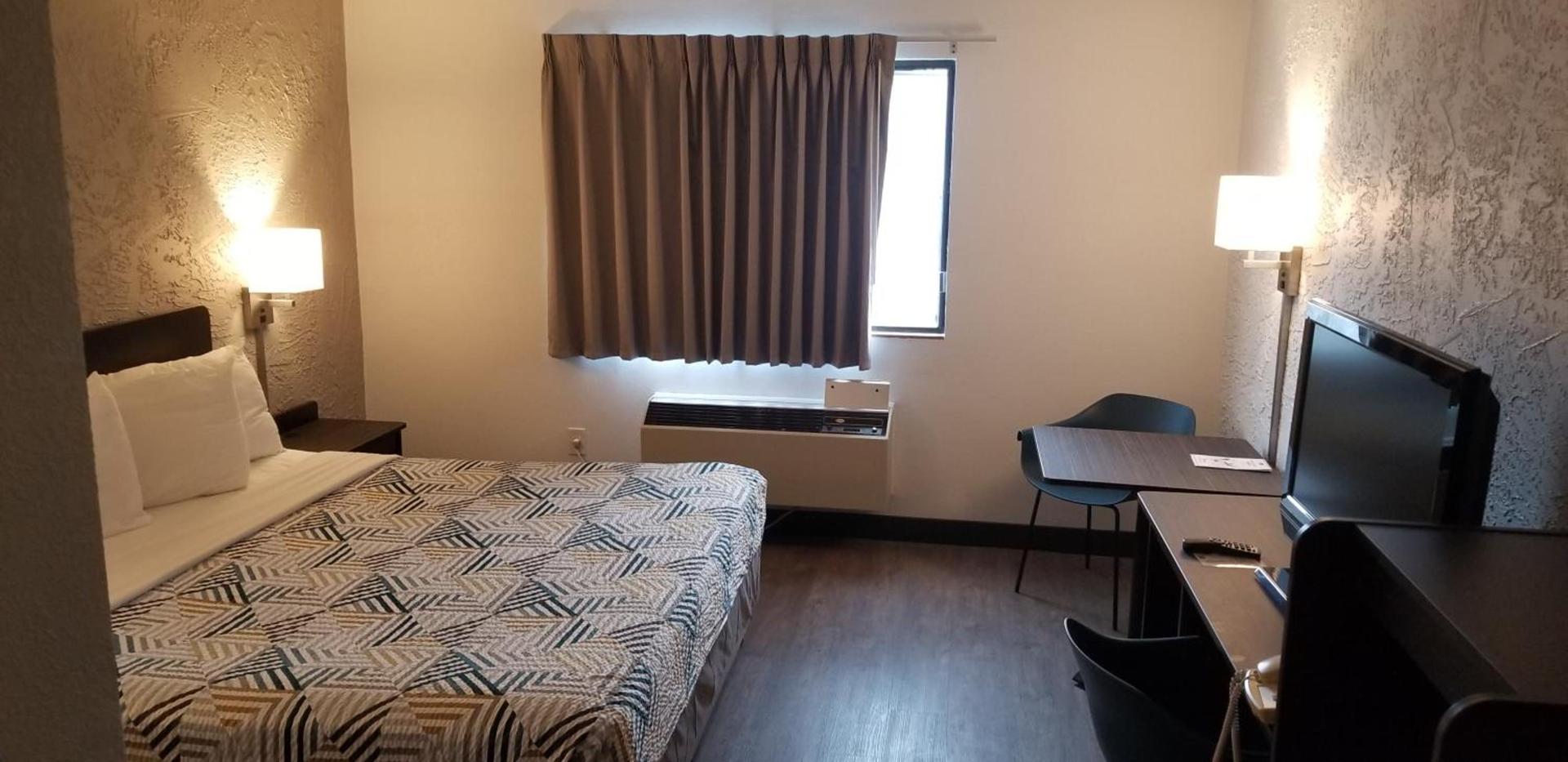Motel 6-Elk Grove Village, IL - O'Hare photo 27