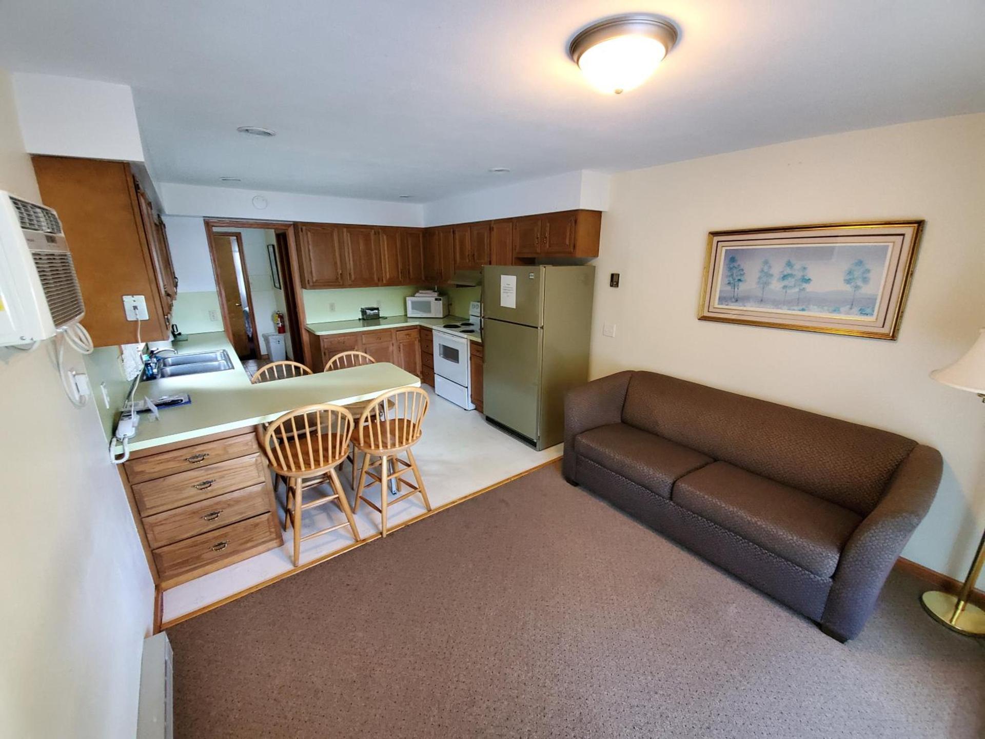 Lake View Motel photo 19