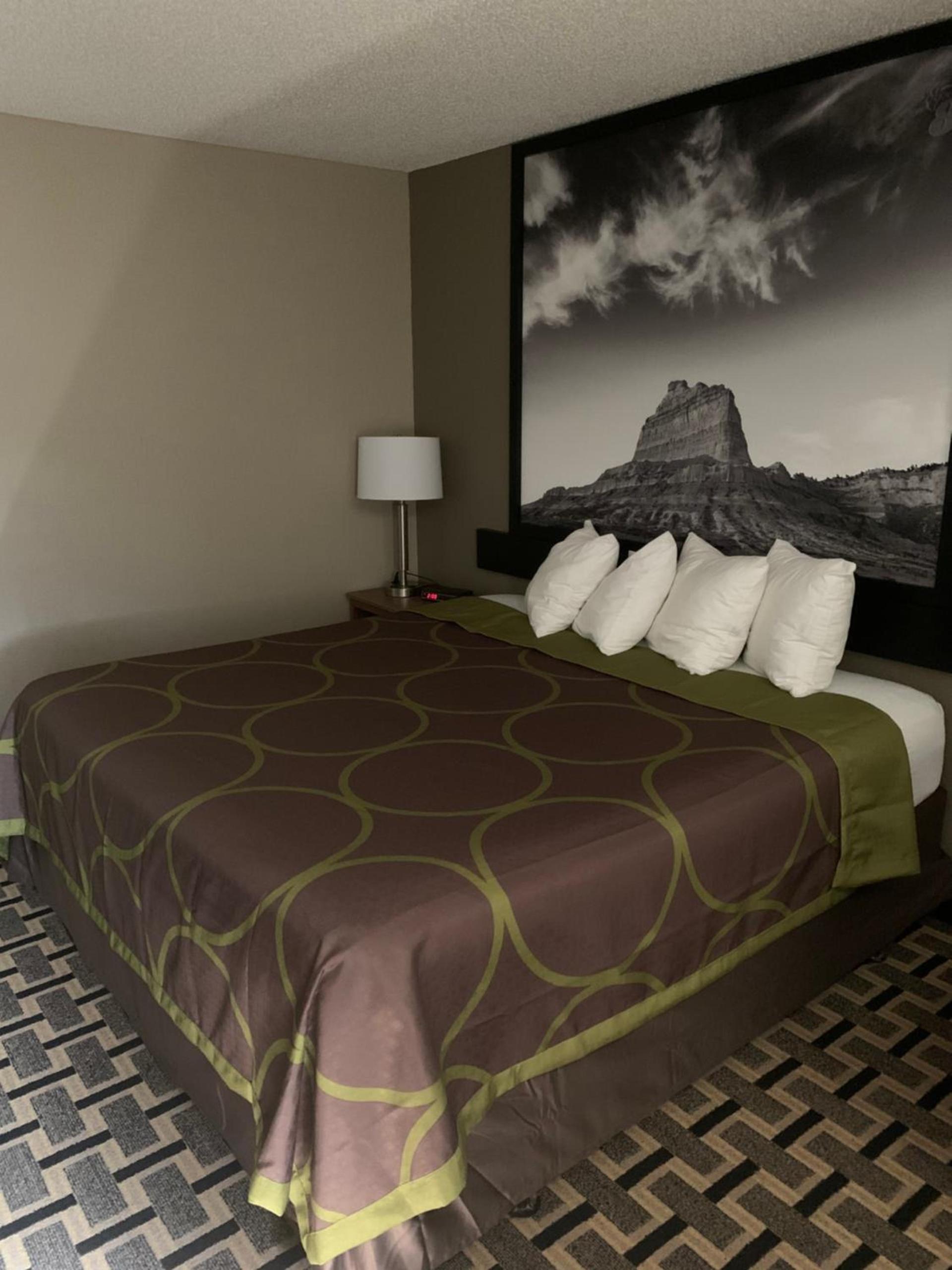 Super 8 by Wyndham O Neill NE photo 64