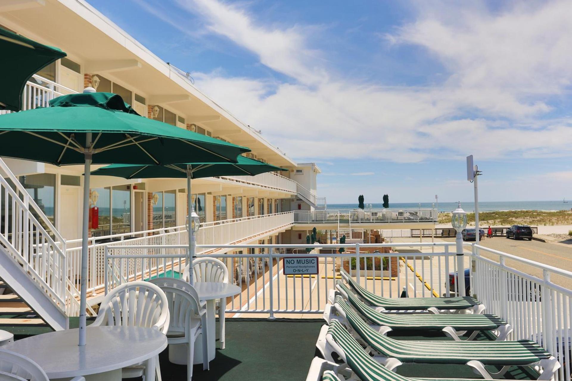 Commander by the Sea Motel photo 31