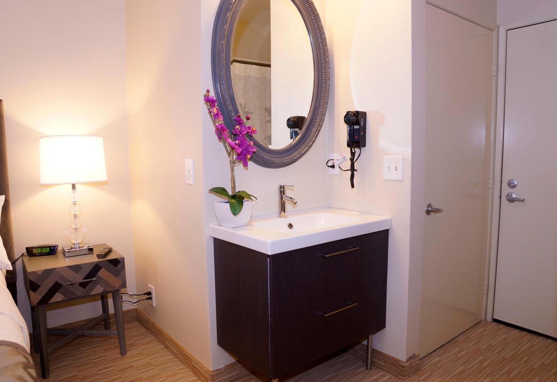 Urban Boutique Hotel- Little Italy, Downtown San Diego photo 3
