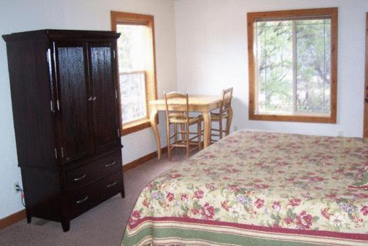 Stone Canyon Inn photo 21