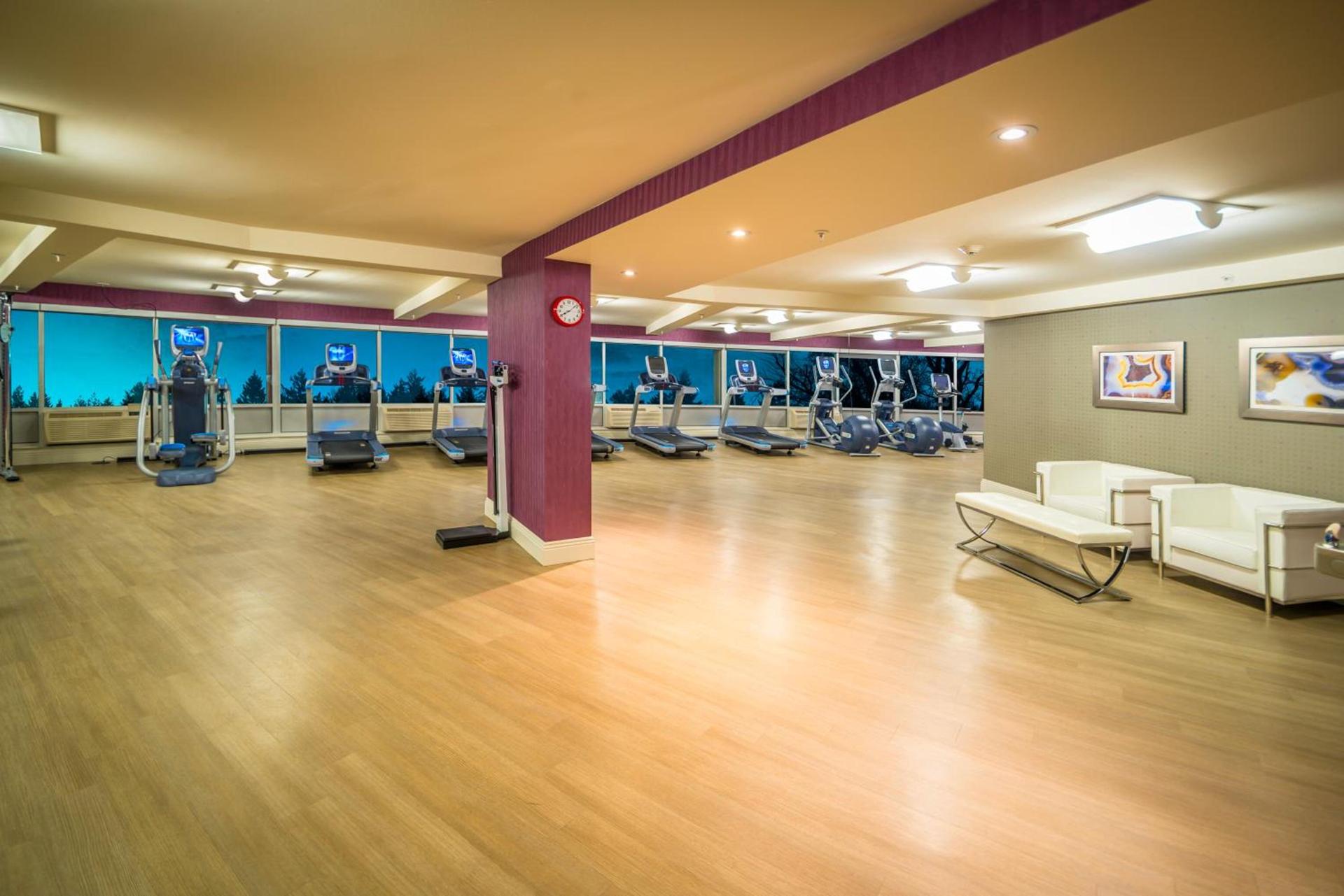 Crowne Plaza Saddle Brook by IHG photo 24