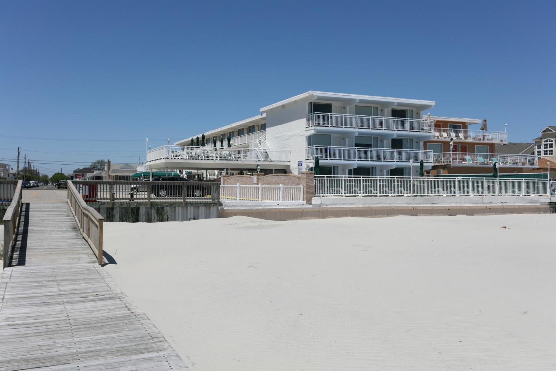 Commander by the Sea Motel photo 8