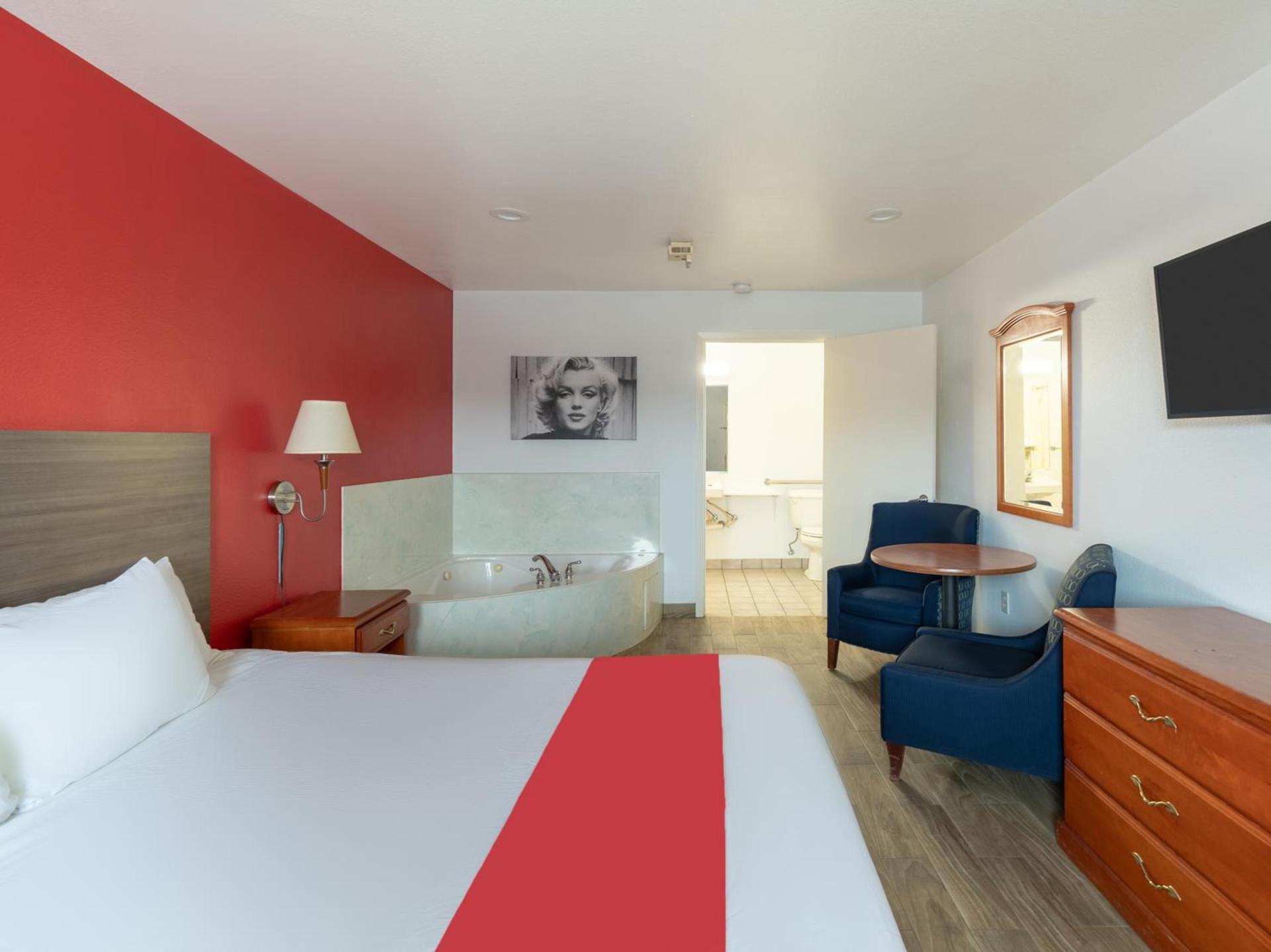 OYO Hotel San Antonio near AT&T Center photo 26