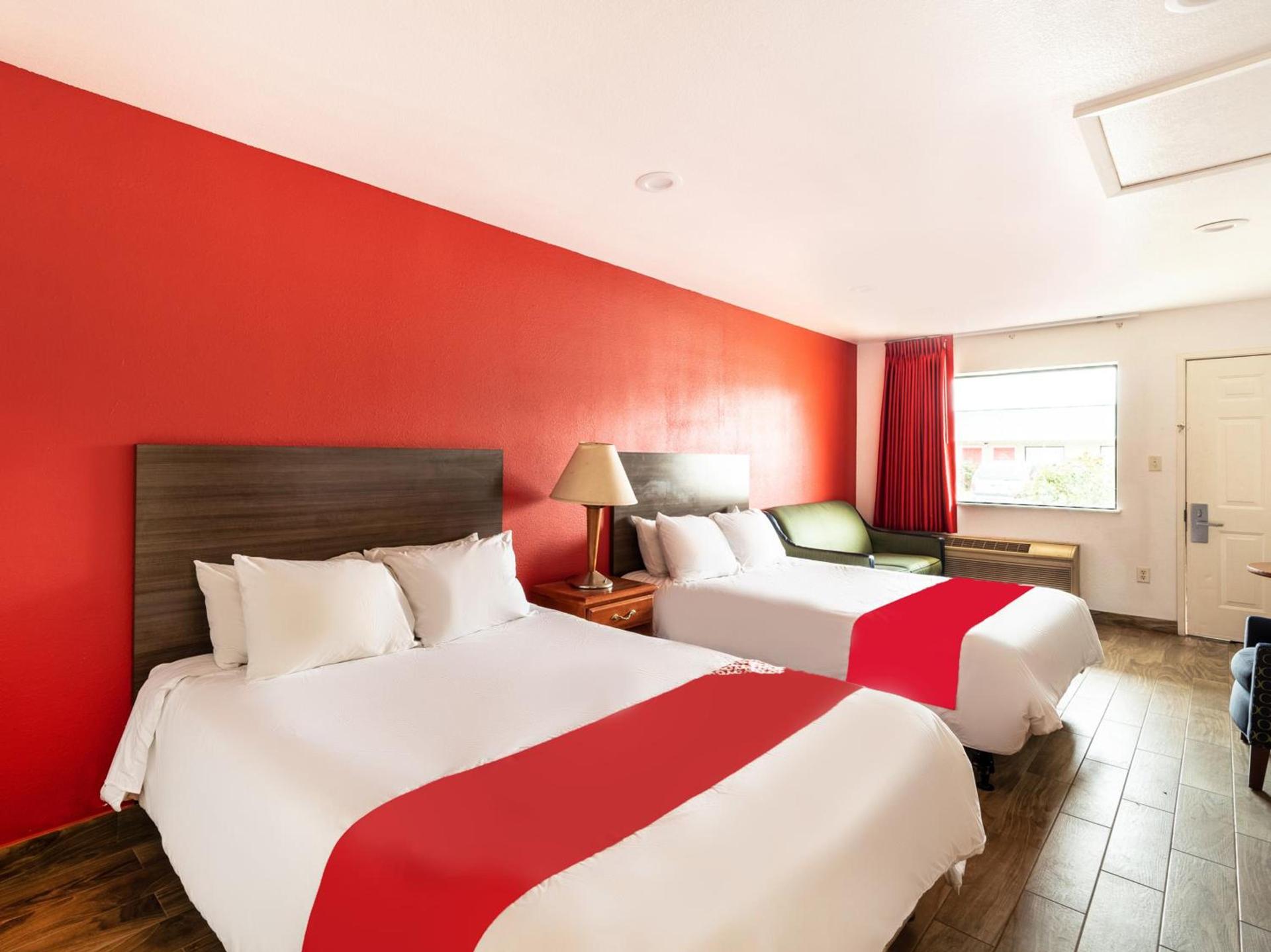 OYO Hotel San Antonio near AT&T Center photo 5