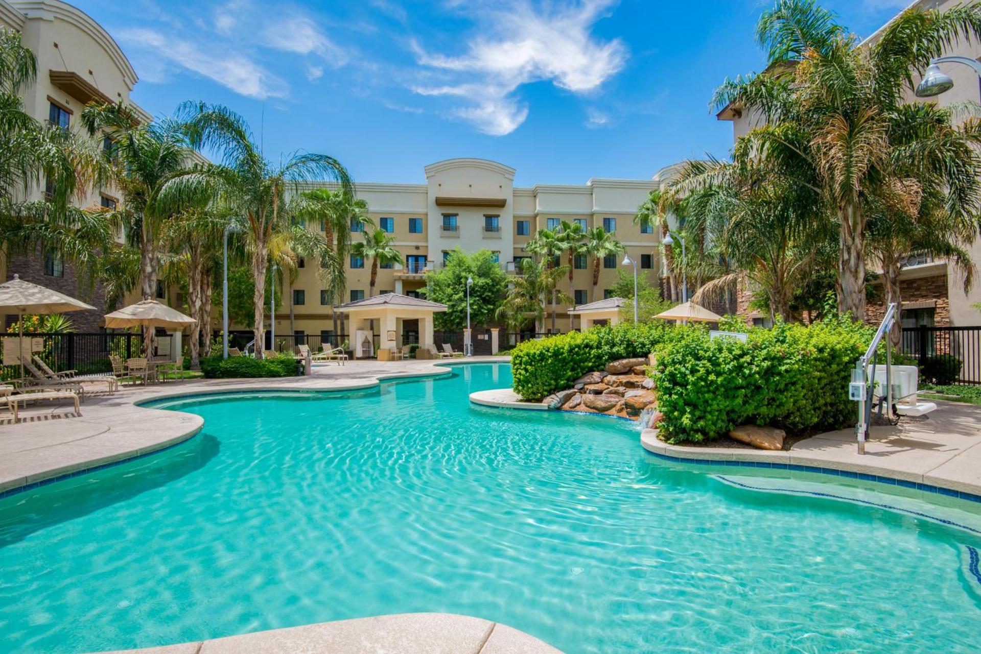 Holiday Inn Express & Suites Phoenix Glendale Dist by IHG photo 21