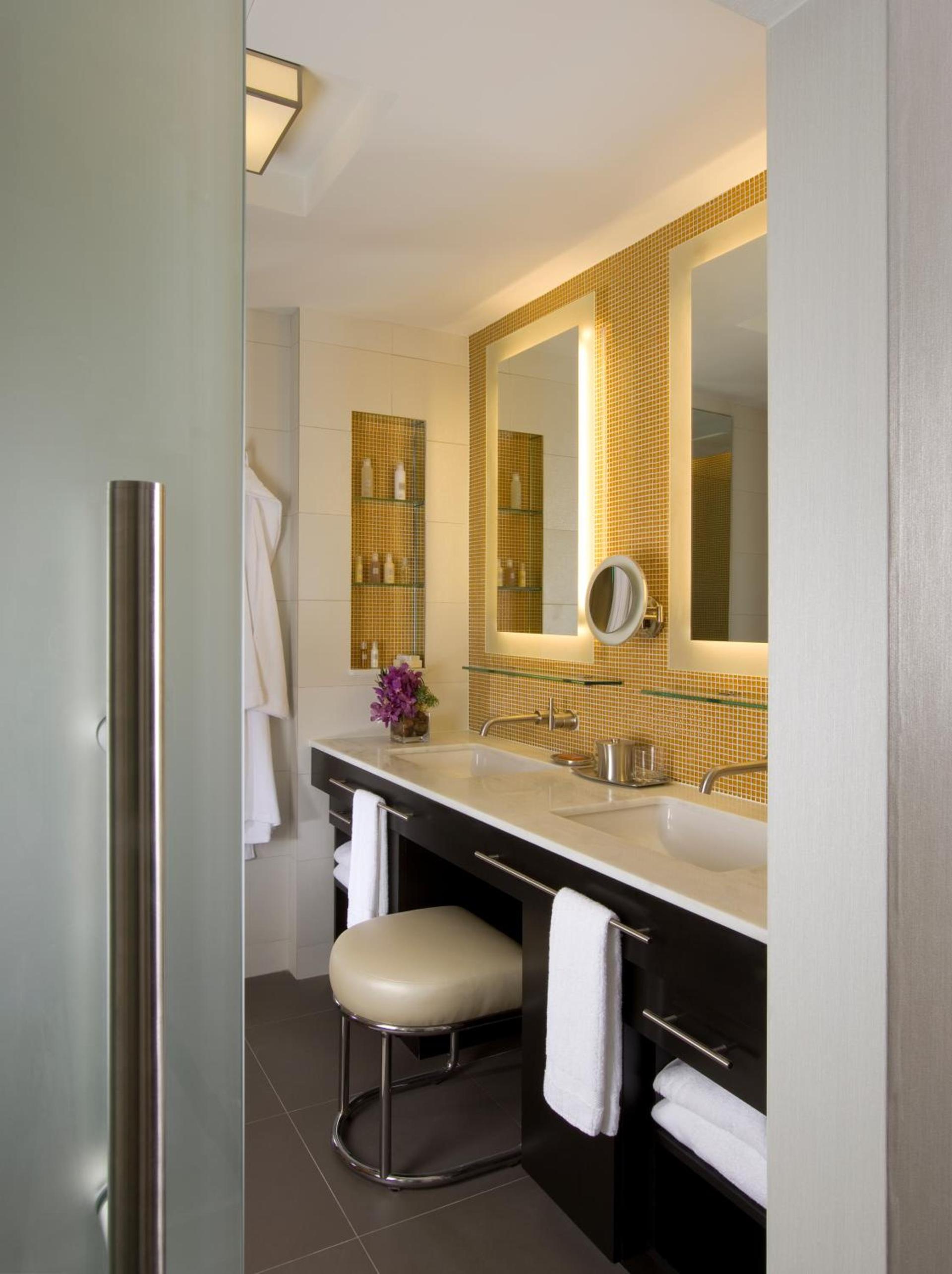 Hotel Breakwater South Beach photo 30