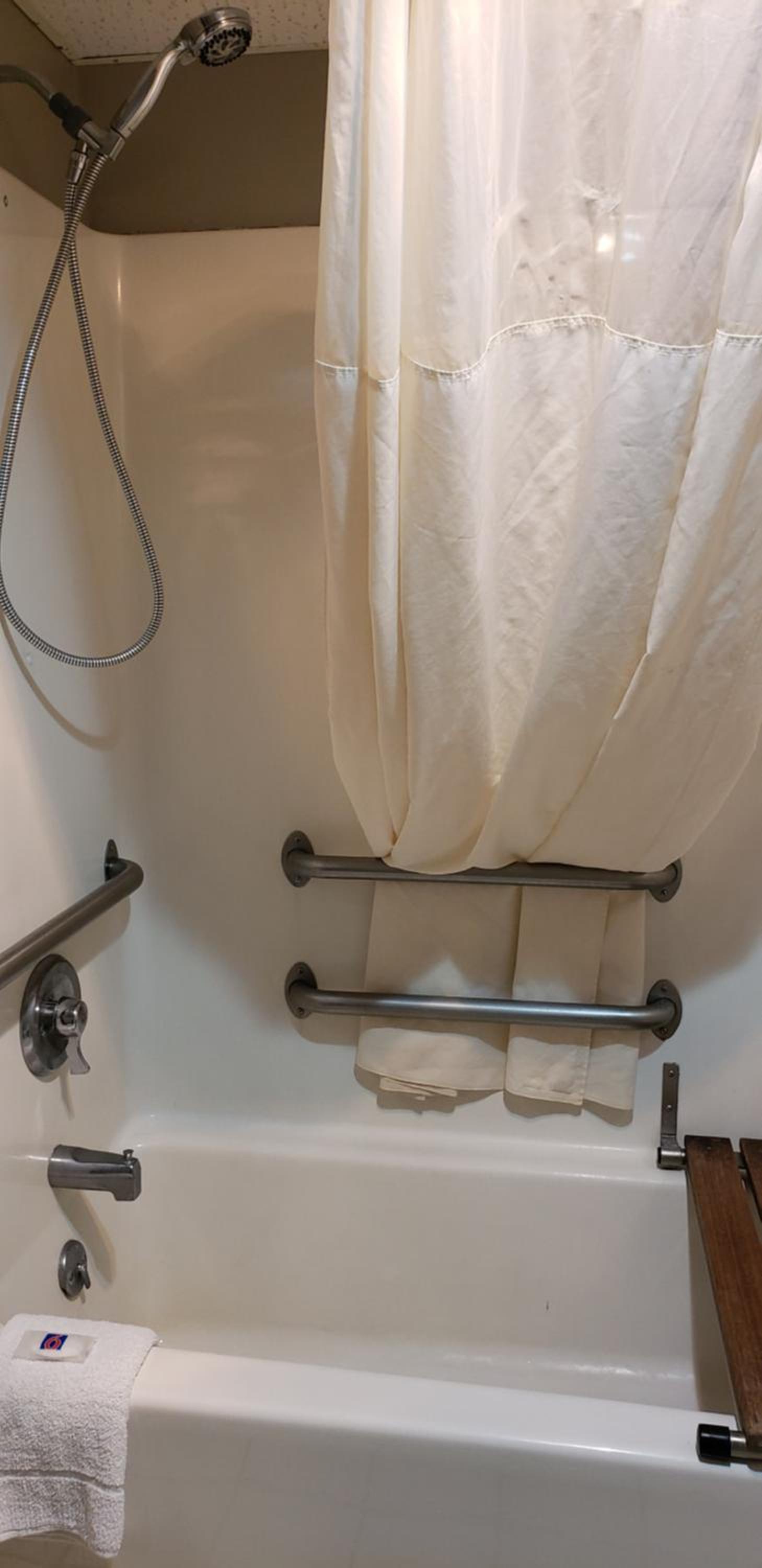 Motel 6-Kewanee, IL photo 35