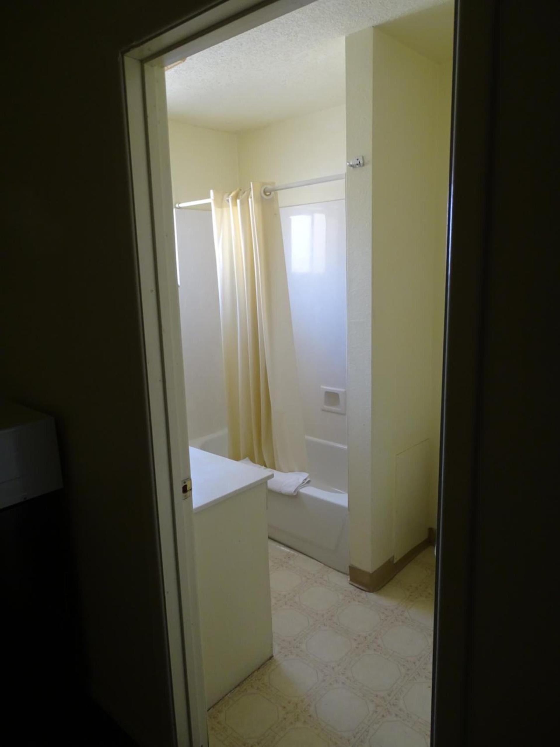 Downtown Inn photo 10