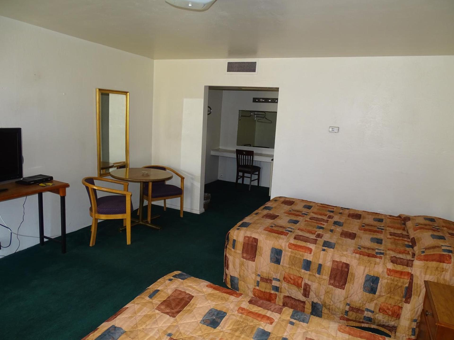 Downtown Inn photo 11