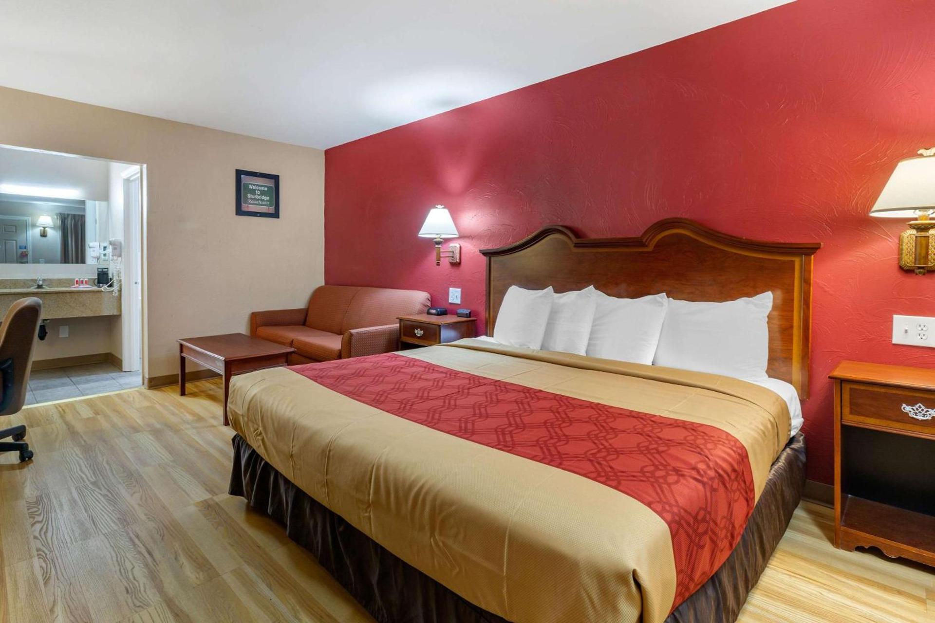 Econo Lodge Sturbridge Route 20 photo 27