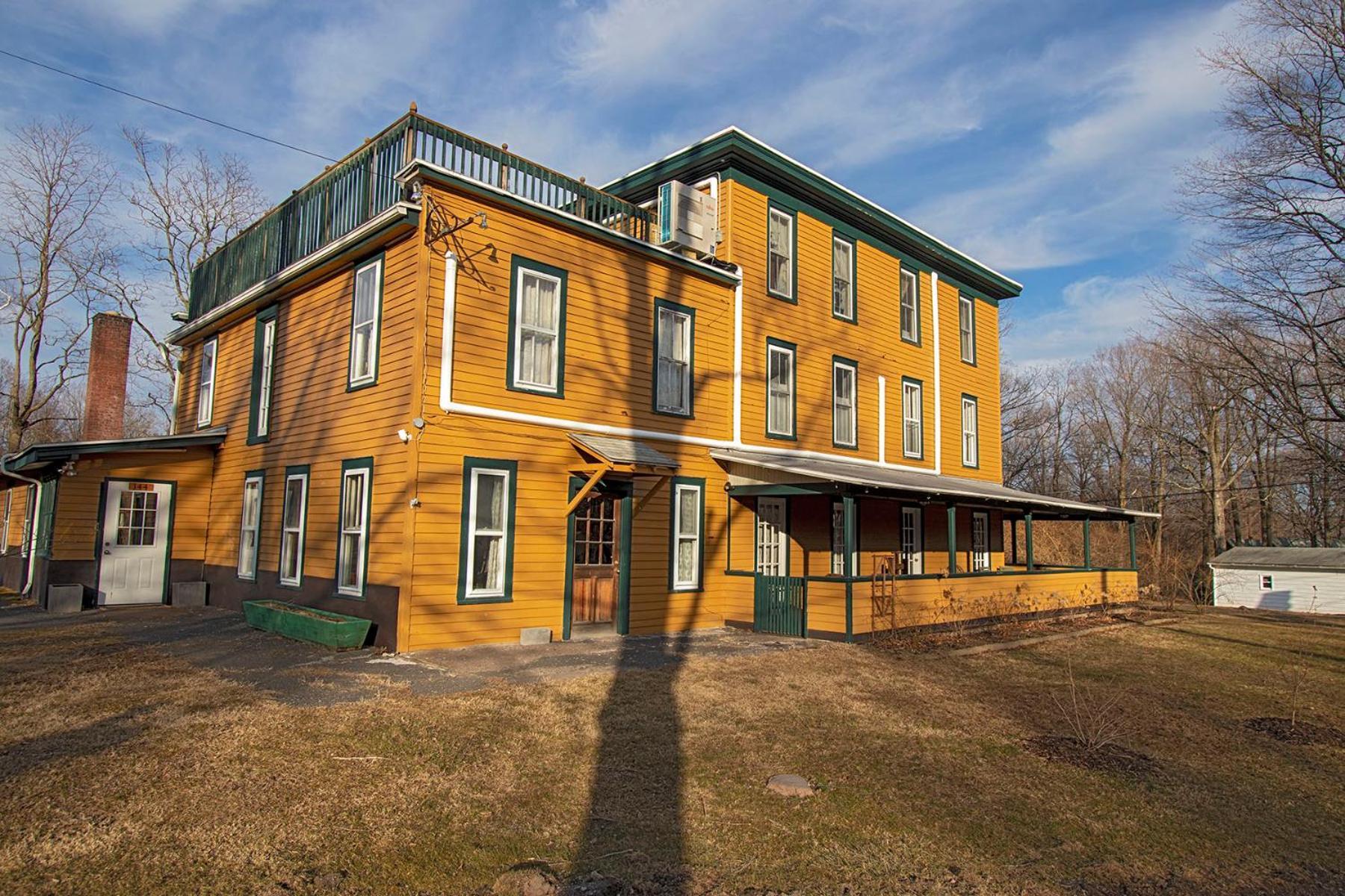 The Woodbine Inn photo 45