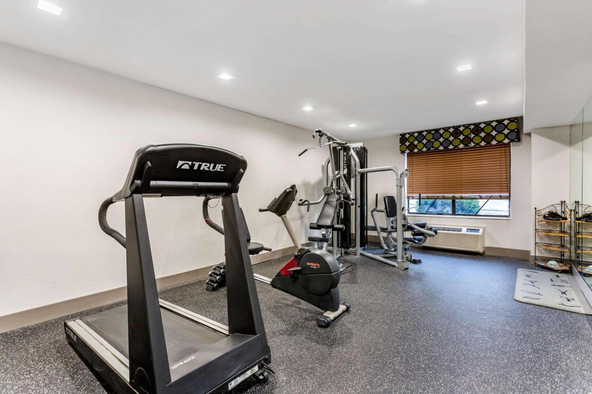 Quality Inn Murfreesboro-University Area photo 30