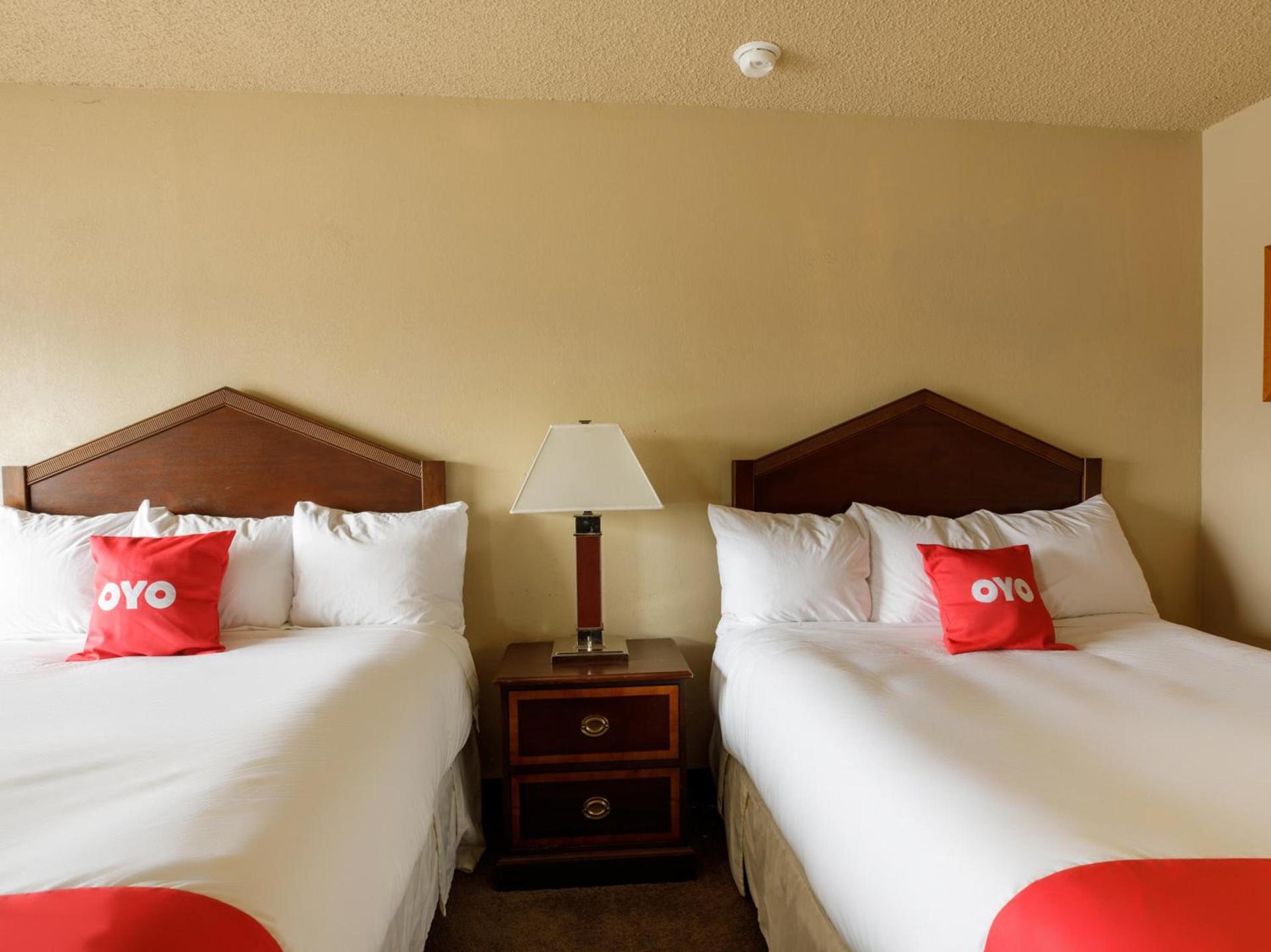 OYO Hotel Branson MO-165 photo 14