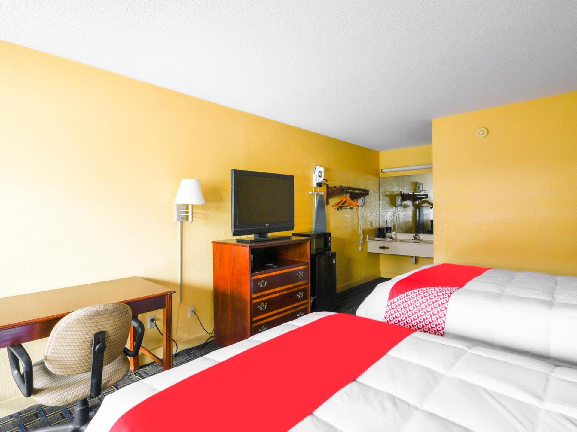 OYO Hotel Williamston photo 9