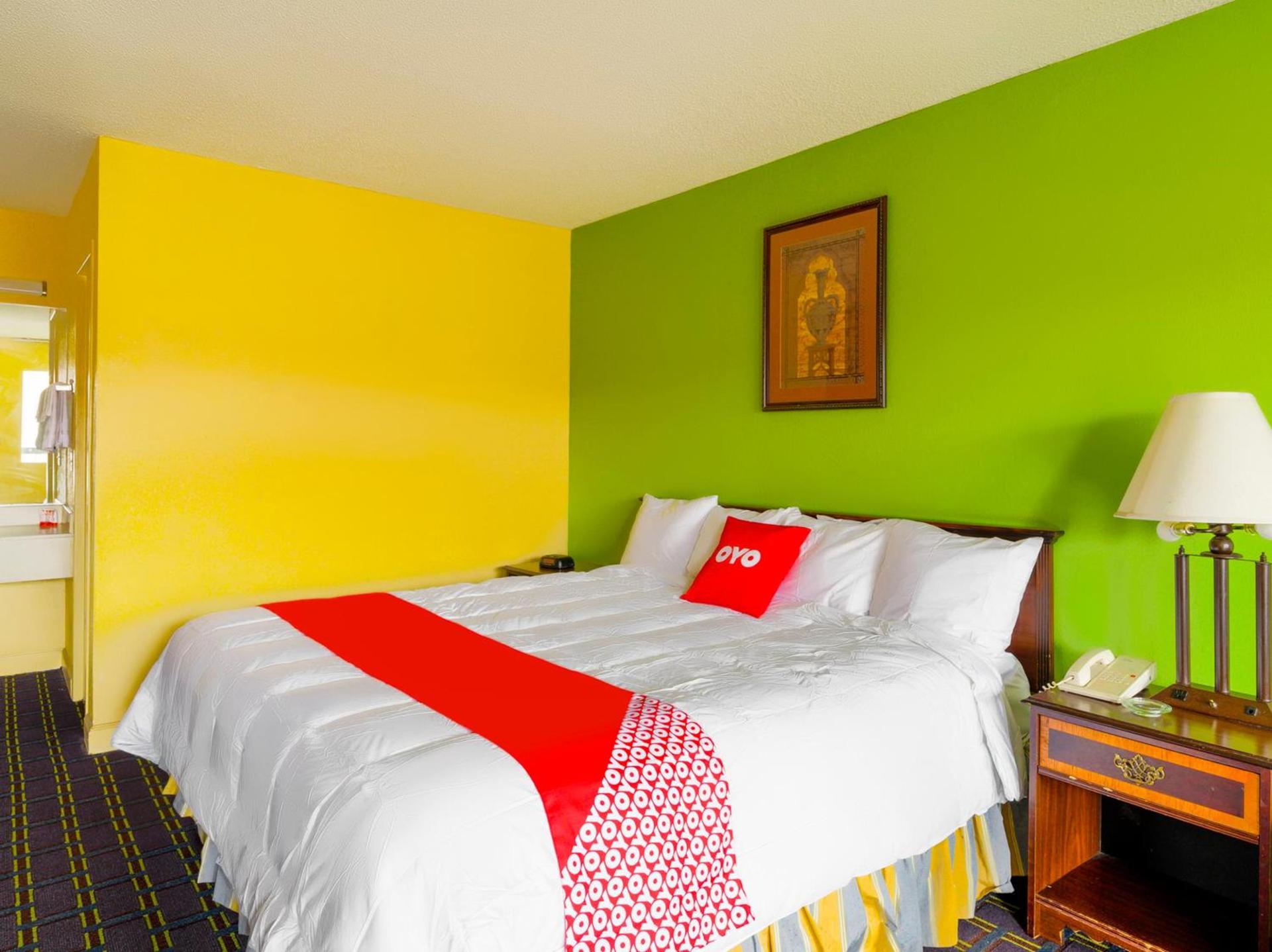 OYO Hotel Williamston photo 4