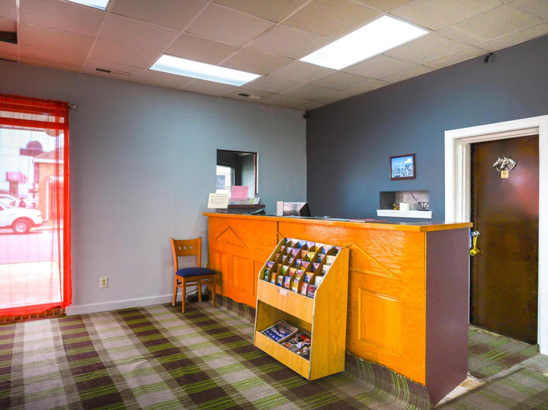 OYO Hotel Williamston photo 42