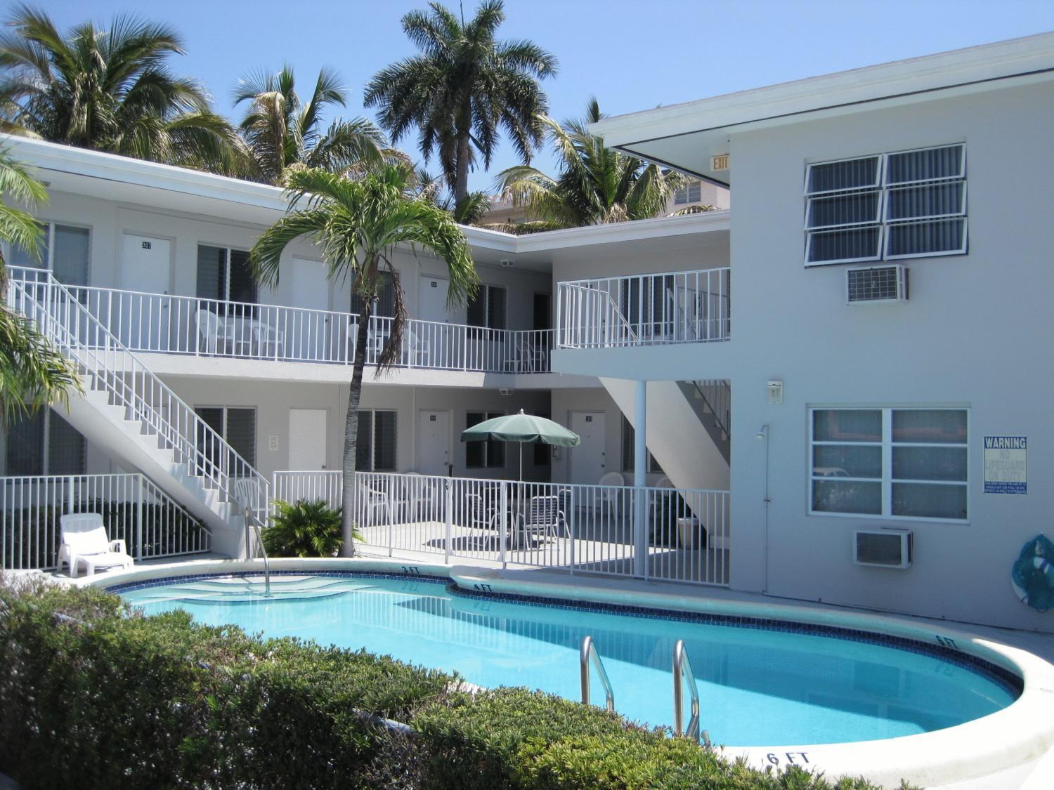 Summerland Suites photo 2