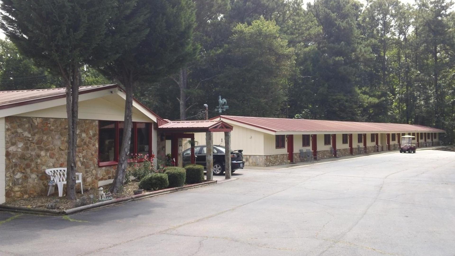 Valley Inn - Hamilton Ga photo 2