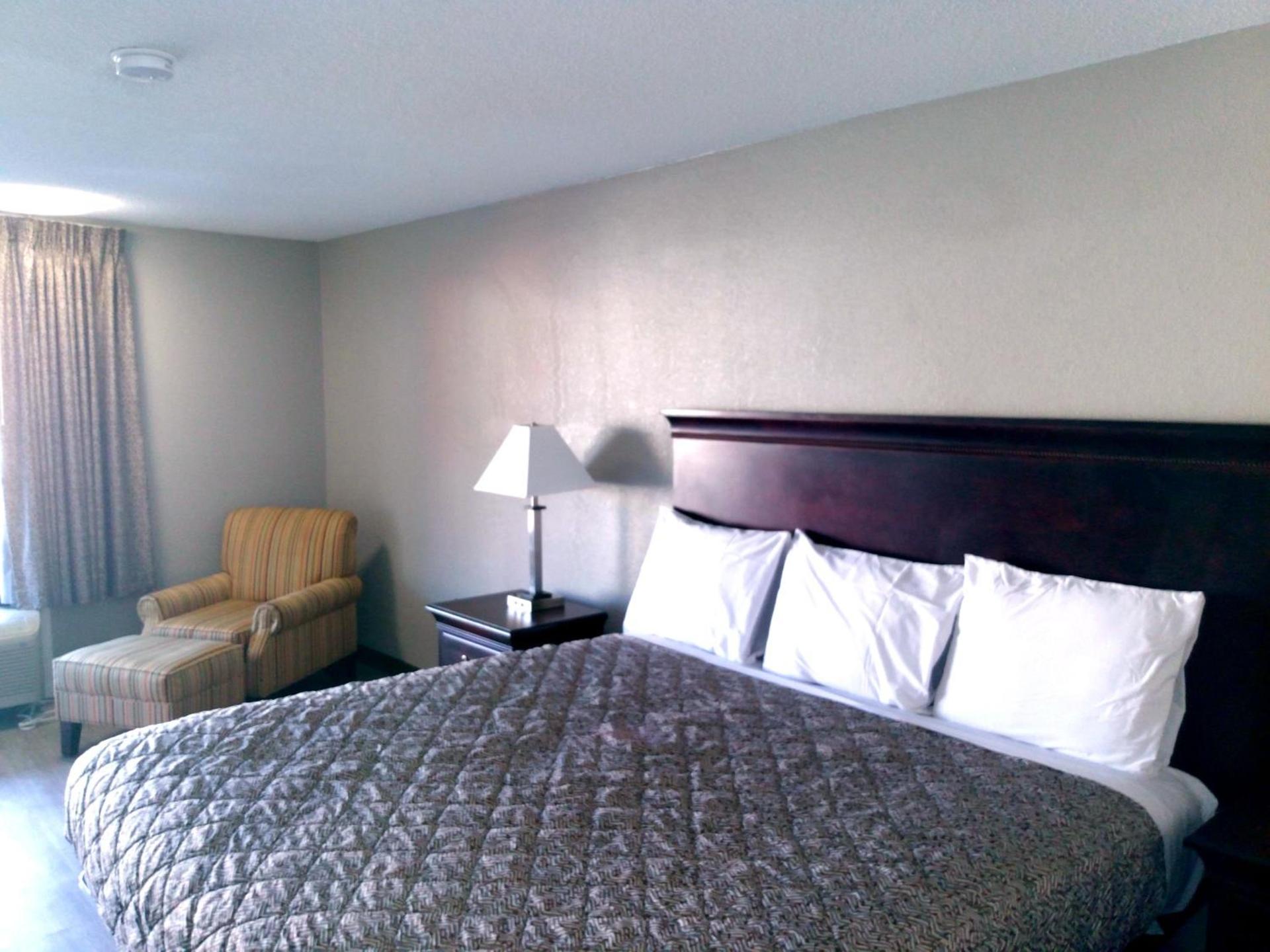 Gateway Inn Savannah photo 6