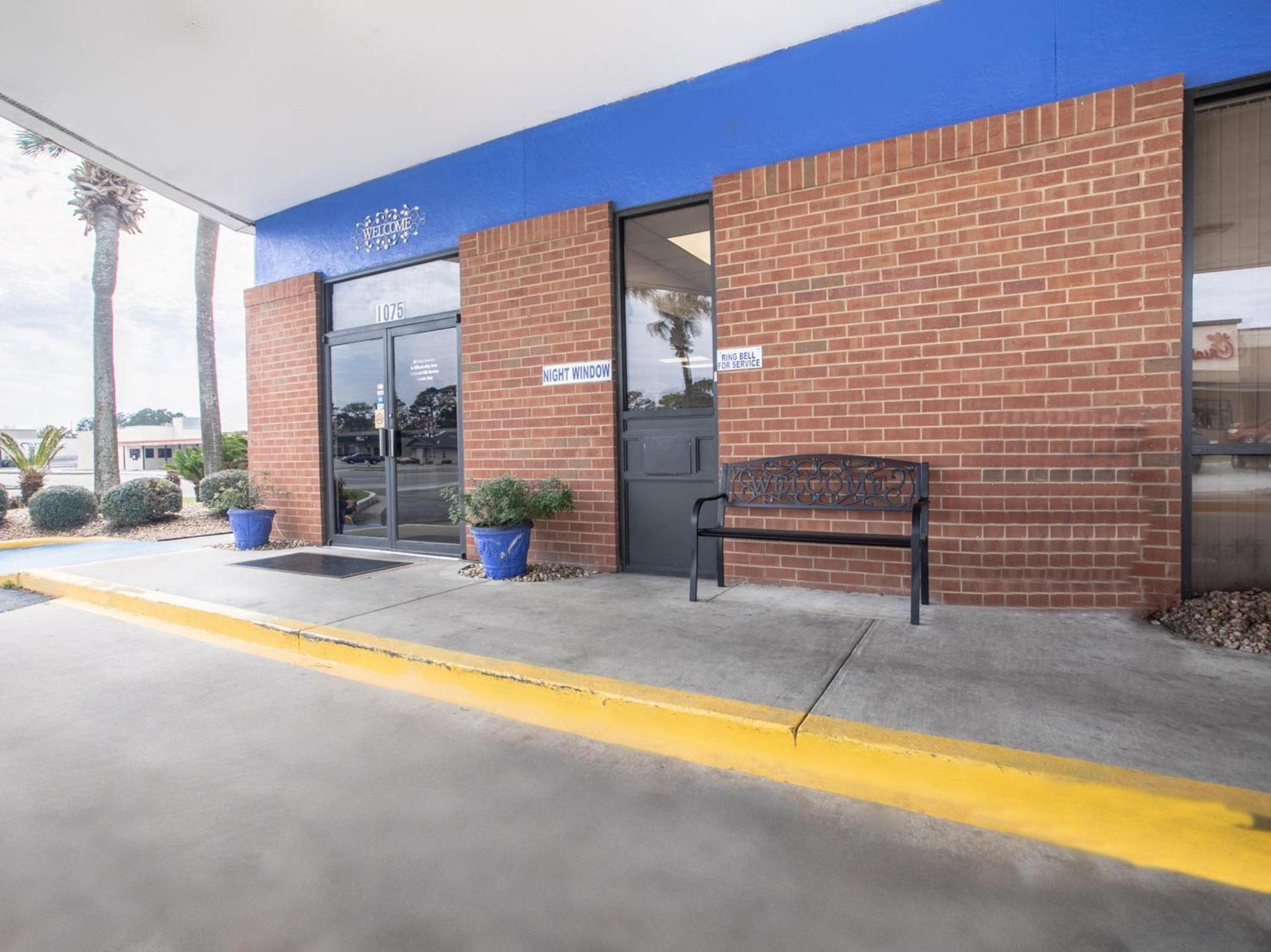 OYO Hotel Lake Park/Valdosta I-75 photo 28